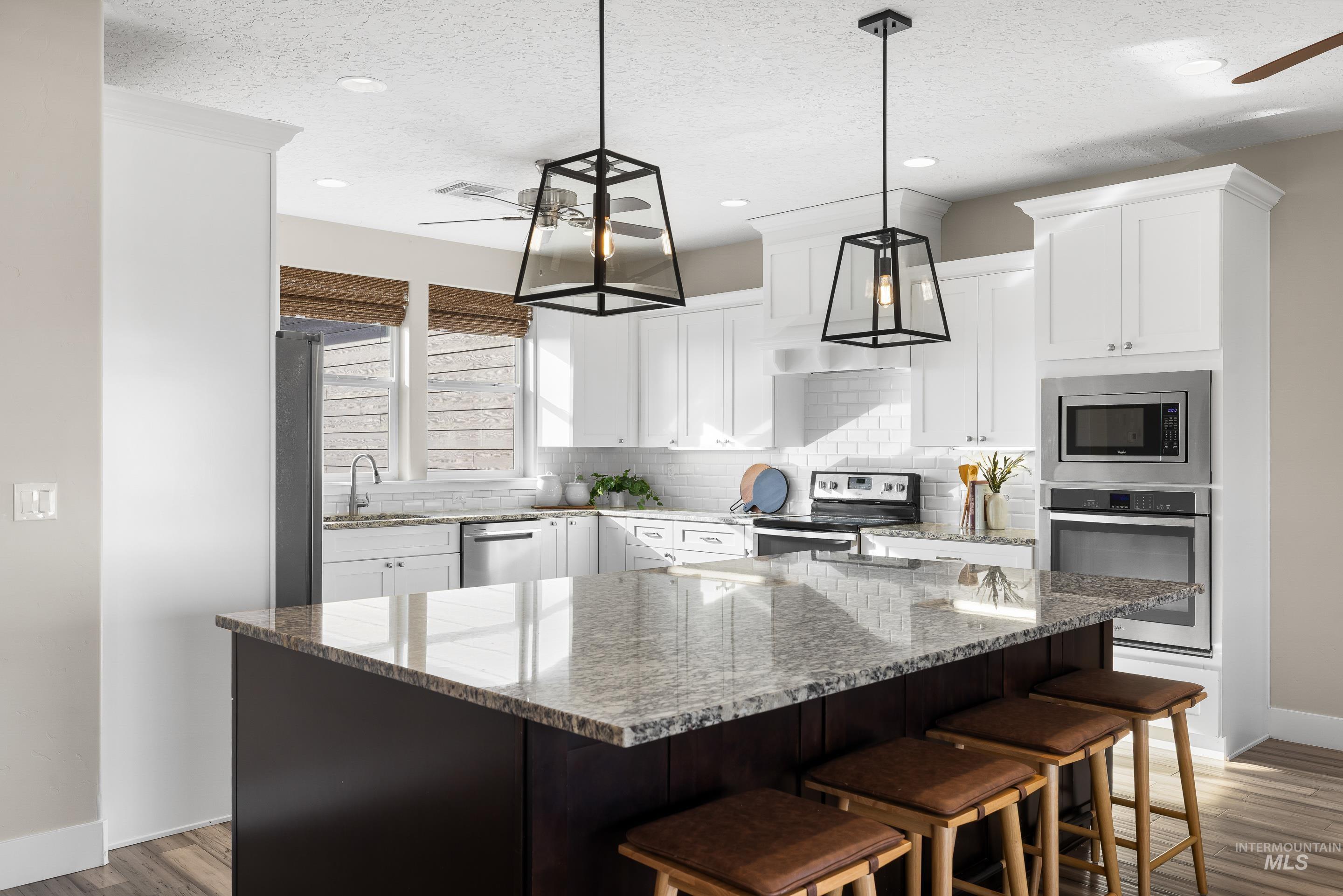 8018 Plumberry Ct, Middleton, Idaho 83644-5736, 4 Bedrooms, 3 Bathrooms, Residential For Sale, Price $1,045,000,MLS 98971826