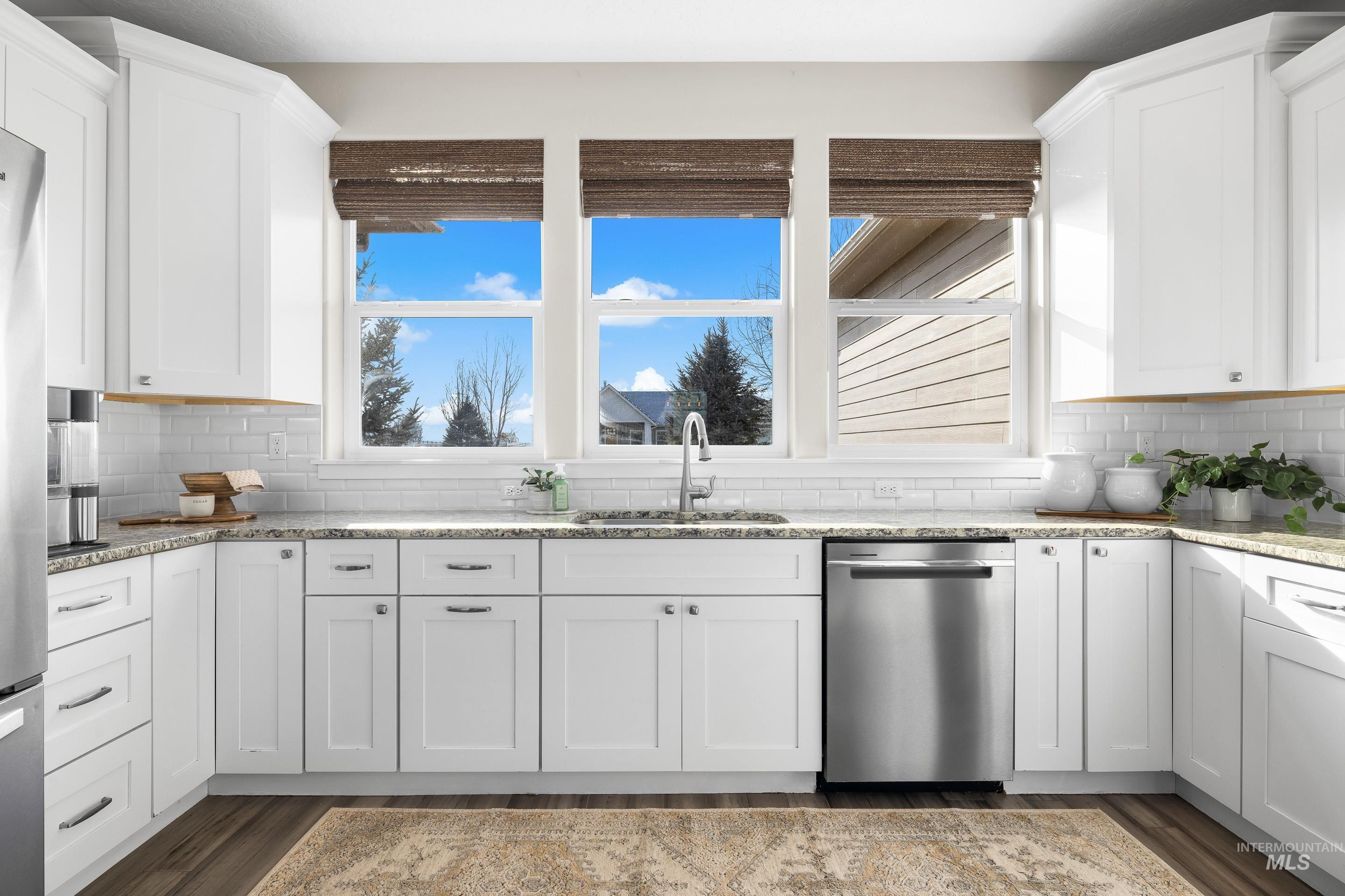 8018 Plumberry Ct, Middleton, Idaho 83644-5736, 4 Bedrooms, 3 Bathrooms, Residential For Sale, Price $1,045,000,MLS 98971826