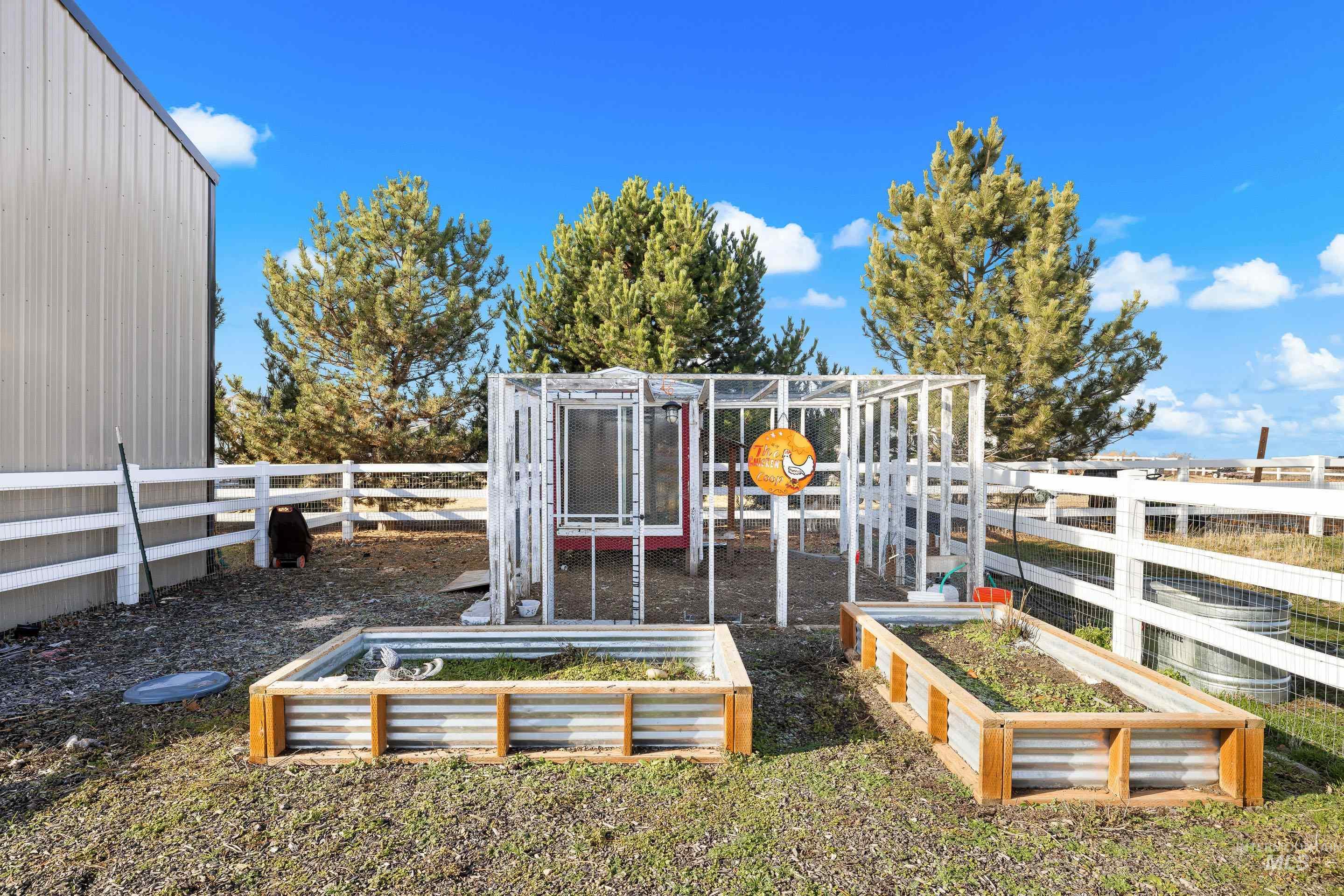 8018 Plumberry Ct, Middleton, Idaho 83644-5736, 4 Bedrooms, 3 Bathrooms, Residential For Sale, Price $1,045,000,MLS 98971826