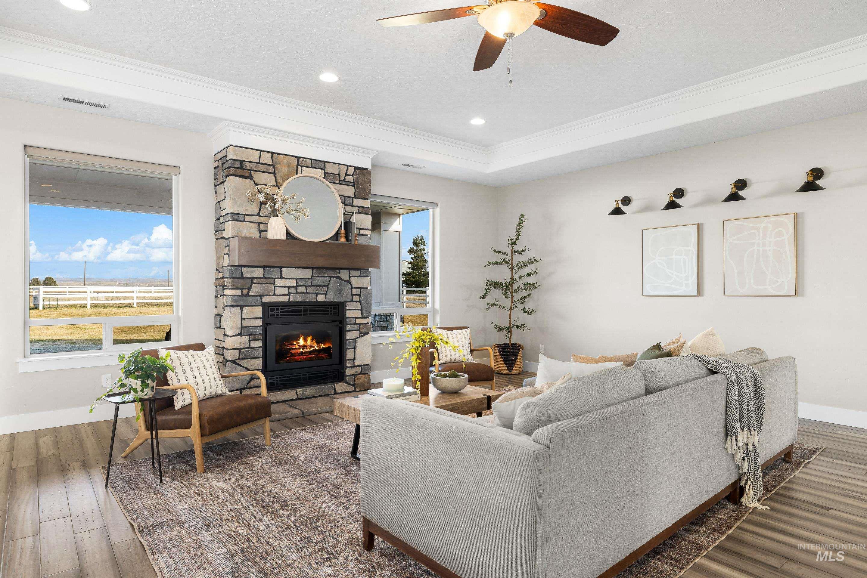 8018 Plumberry Ct, Middleton, Idaho 83644-5736, 4 Bedrooms, 3 Bathrooms, Residential For Sale, Price $1,045,000,MLS 98971826