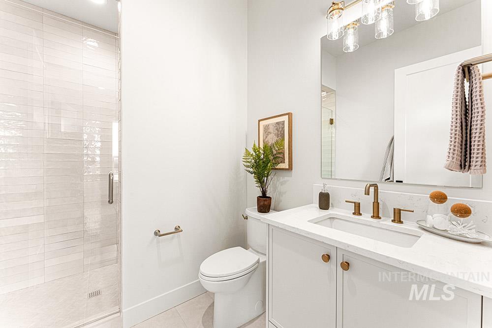 820 N Creekwater Ave, Eagle, Idaho 83616, 4 Bedrooms, 4.5 Bathrooms, Residential For Sale, Price $1,299,900,MLS 98971834