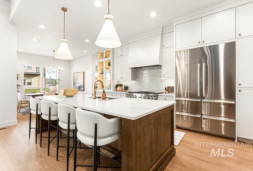 820 N Creekwater Ave, Eagle, Idaho 83616, 4 Bedrooms, 4.5 Bathrooms, Residential For Sale, Price $1,299,900,MLS 98971834