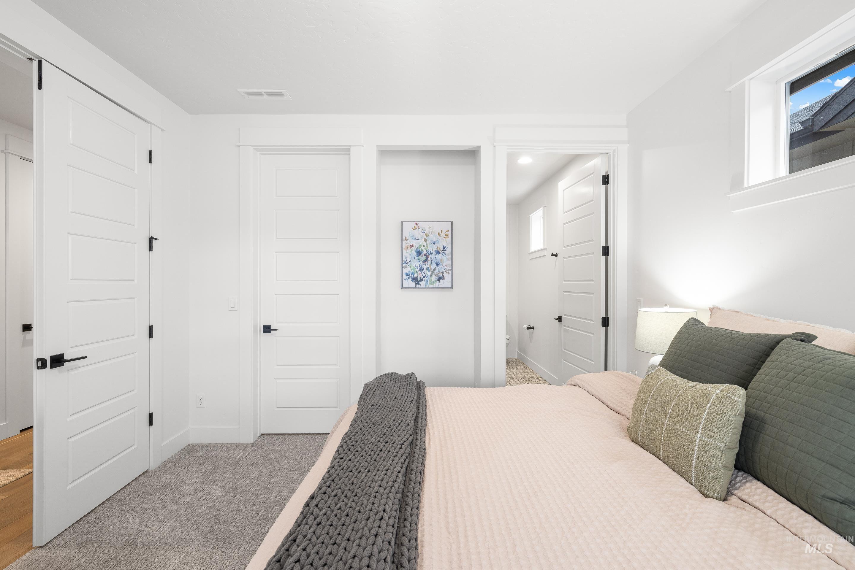 3272 W Miners Farm, Boise, Idaho 83714, 5 Bedrooms, 4.5 Bathrooms, Residential For Sale, Price $1,090,000,MLS 98971836