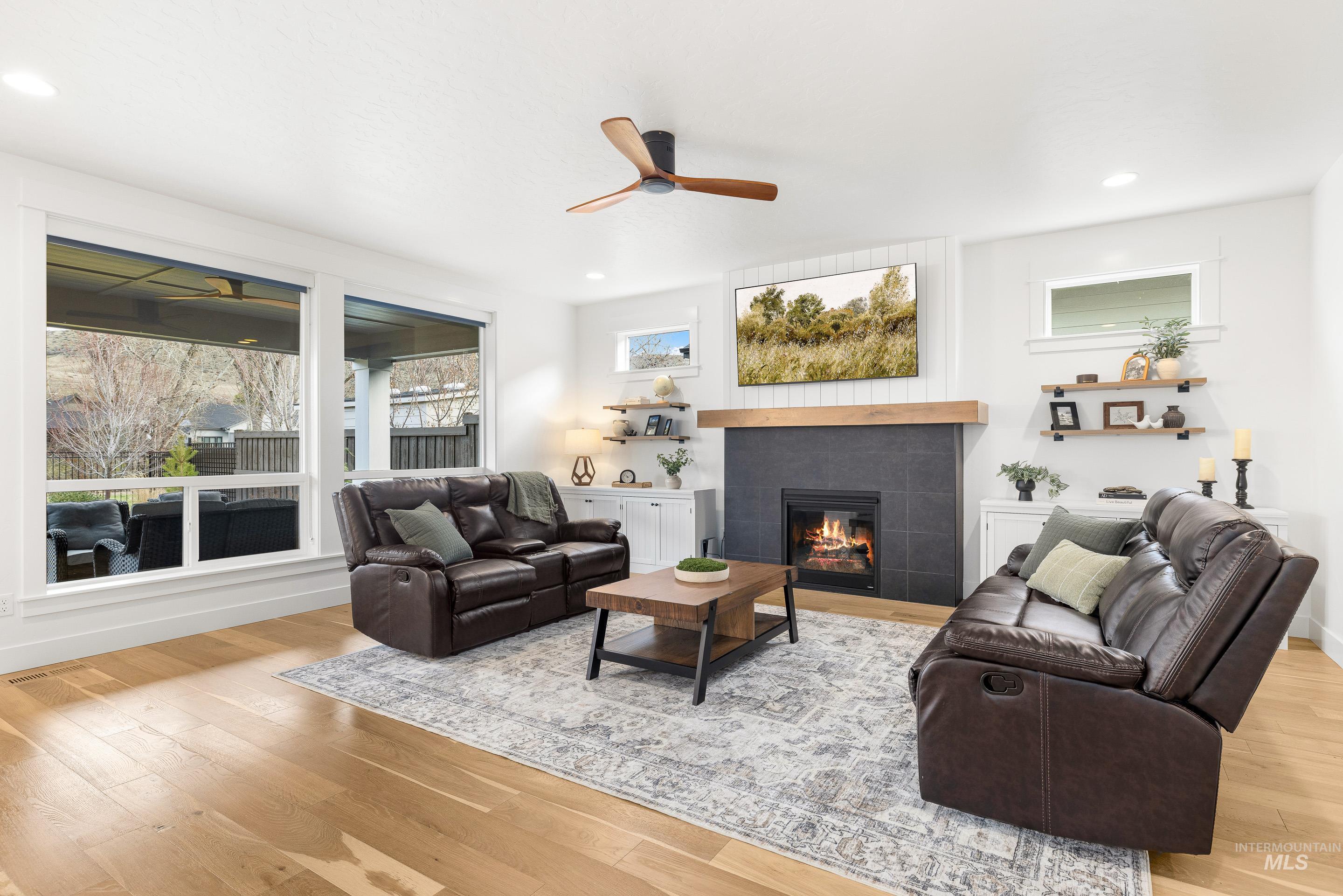 3272 W Miners Farm, Boise, Idaho 83714, 5 Bedrooms, 4.5 Bathrooms, Residential For Sale, Price $1,090,000,MLS 98971836