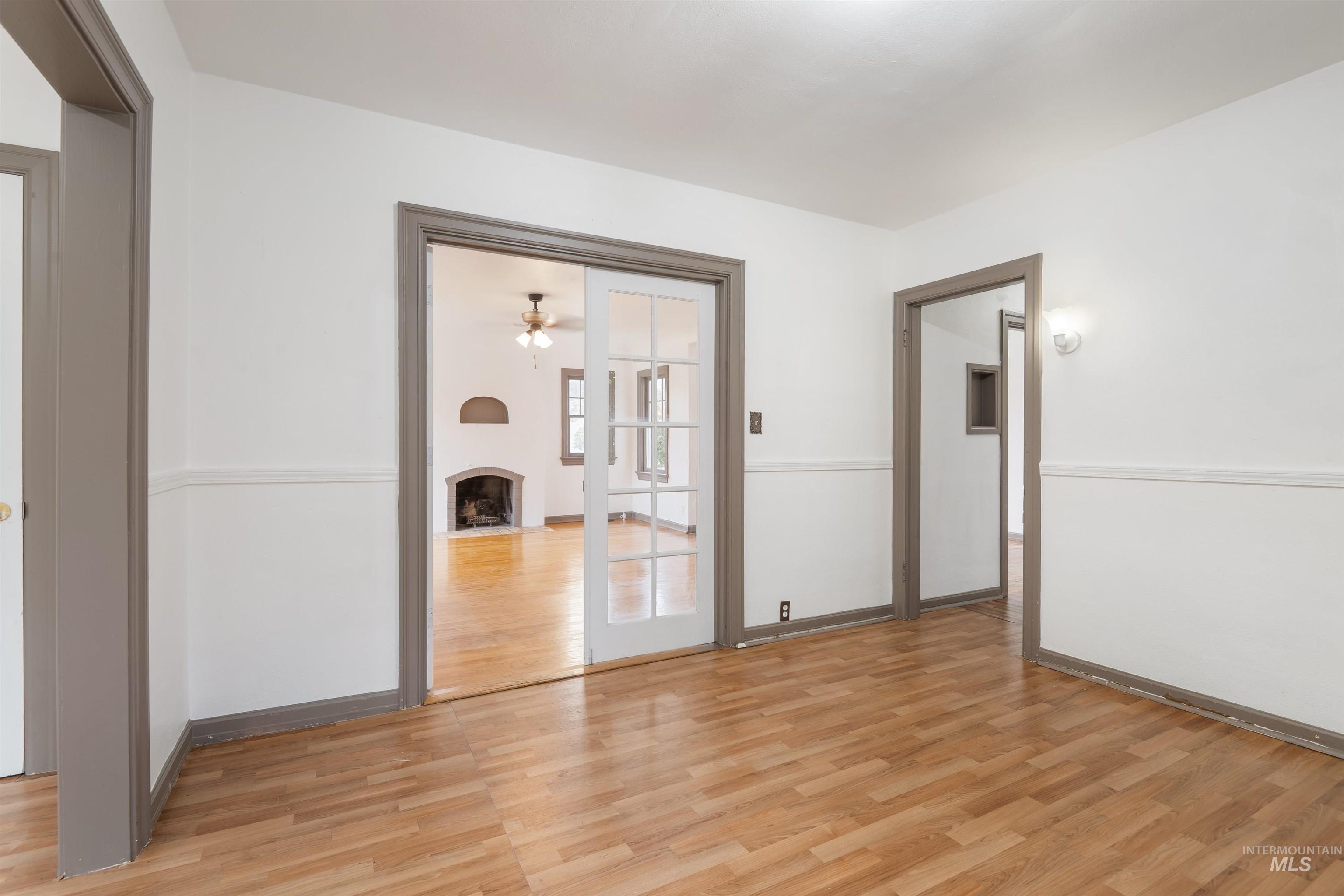 191 SW 5th Avenue, Ontario, Oregon 97914, 3 Bedrooms, 1.5 Bathrooms, Residential For Sale, Price $335,000,MLS 98971837