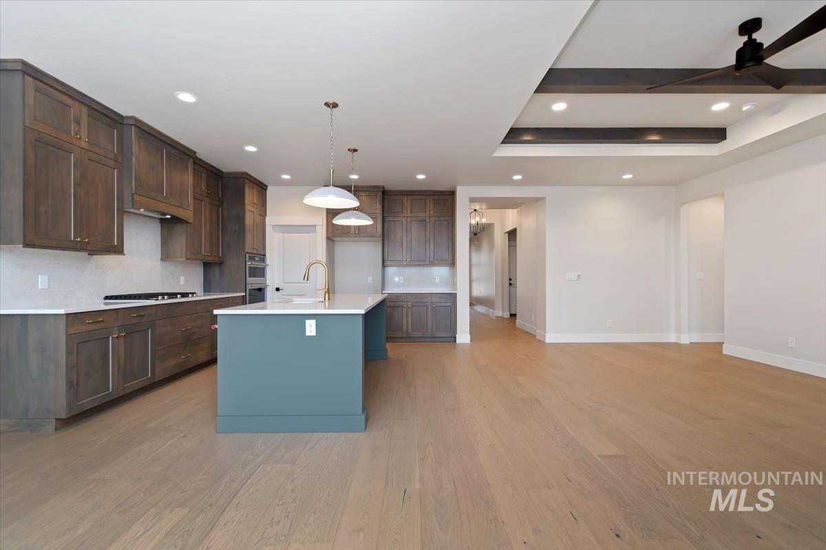 10869 W Barnbougle ln, Kuna, Idaho 83634-0000, 4 Bedrooms, 2 Bathrooms, Residential For Sale, Price $624,880,MLS 98971838