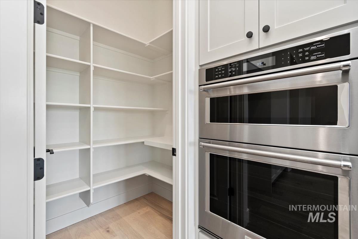 10869 W Barnbougle ln, Kuna, Idaho 83634-0000, 3 Bedrooms, 2 Bathrooms, Residential For Sale, Price $624,880,MLS 98971838