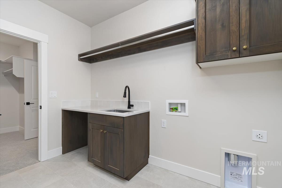 10869 W Barnbougle ln, Kuna, Idaho 83634-0000, 3 Bedrooms, 2 Bathrooms, Residential For Sale, Price $624,880,MLS 98971838