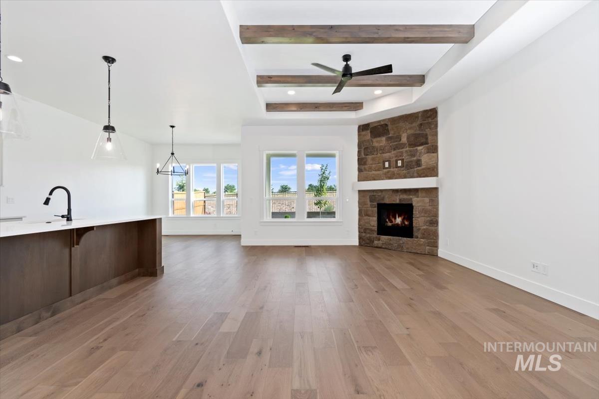 10869 W Barnbougle ln, Kuna, Idaho 83634-0000, 3 Bedrooms, 2 Bathrooms, Residential For Sale, Price $624,880,MLS 98971838