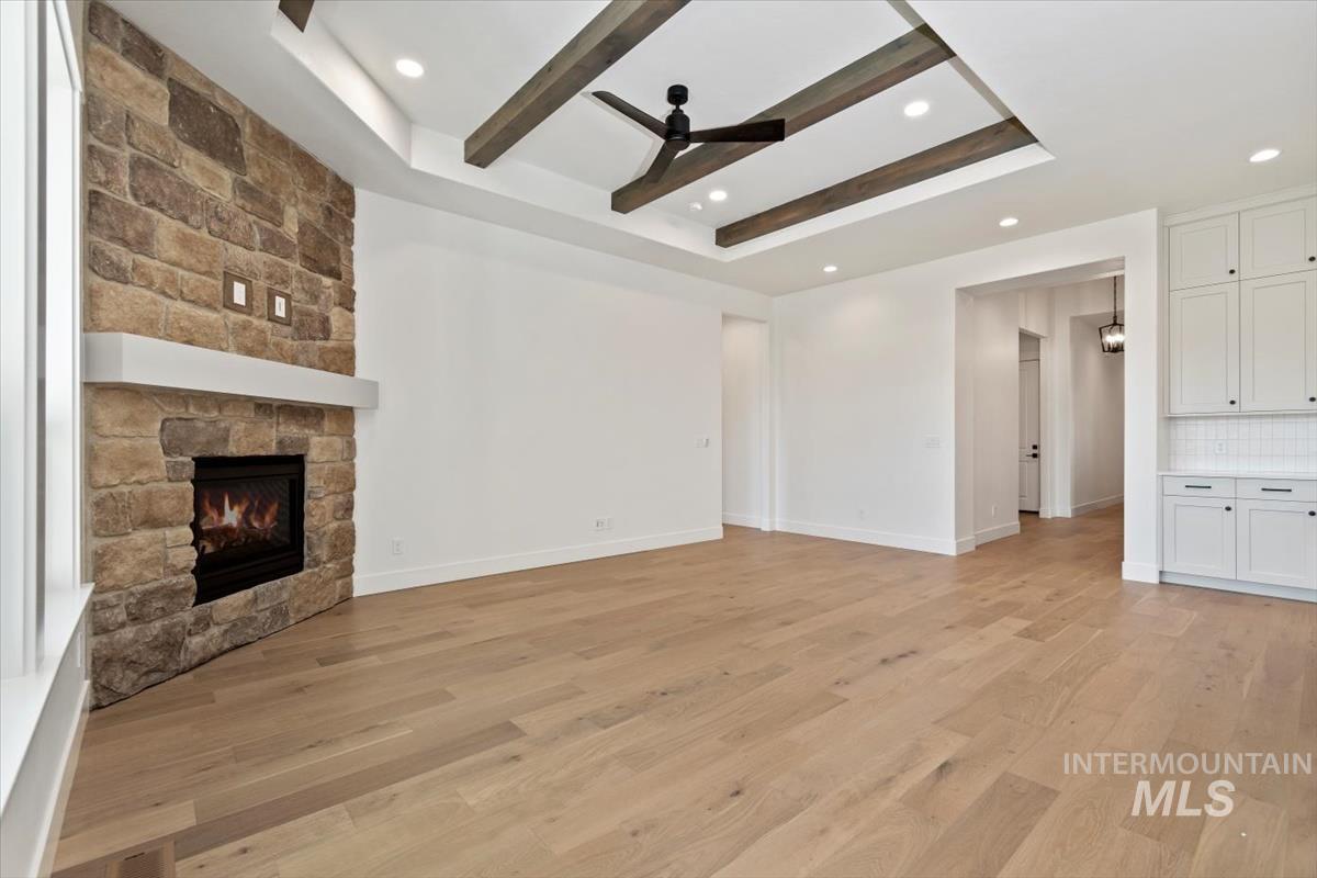 10869 W Barnbougle ln, Kuna, Idaho 83634-0000, 3 Bedrooms, 2 Bathrooms, Residential For Sale, Price $624,880,MLS 98971838