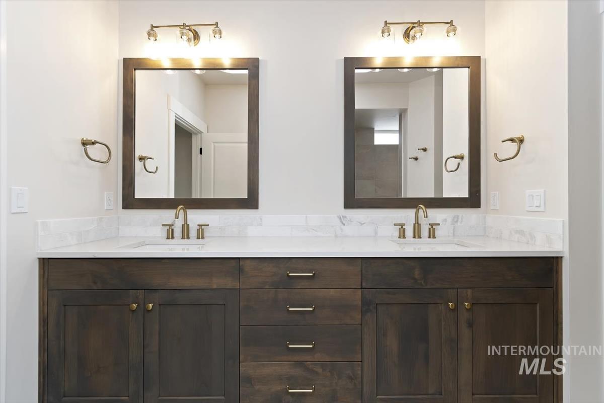 10869 W Barnbougle ln, Kuna, Idaho 83634-0000, 3 Bedrooms, 2 Bathrooms, Residential For Sale, Price $624,880,MLS 98971838