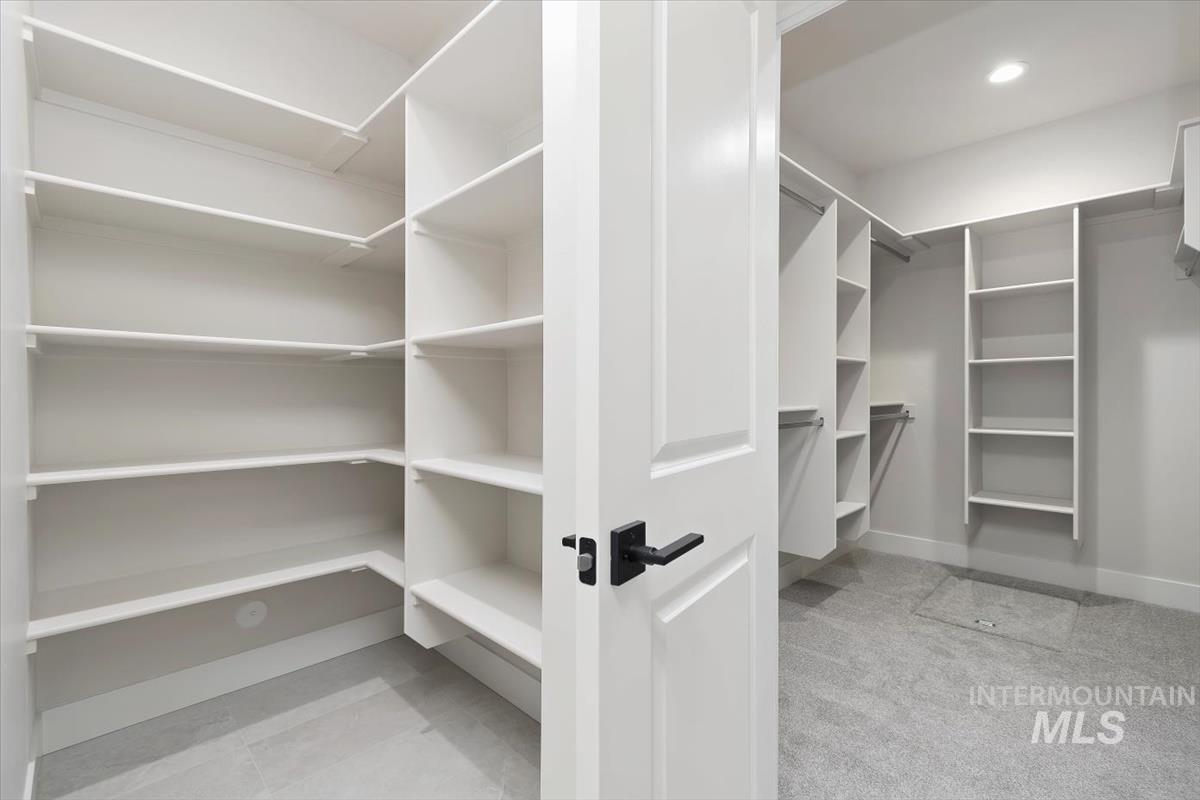 10869 W Barnbougle ln, Kuna, Idaho 83634-0000, 4 Bedrooms, 2 Bathrooms, Residential For Sale, Price $624,880,MLS 98971838