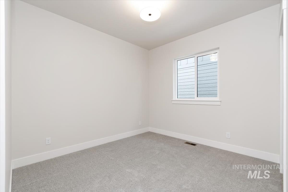 10869 W Barnbougle ln, Kuna, Idaho 83634-0000, 3 Bedrooms, 2 Bathrooms, Residential For Sale, Price $624,880,MLS 98971838