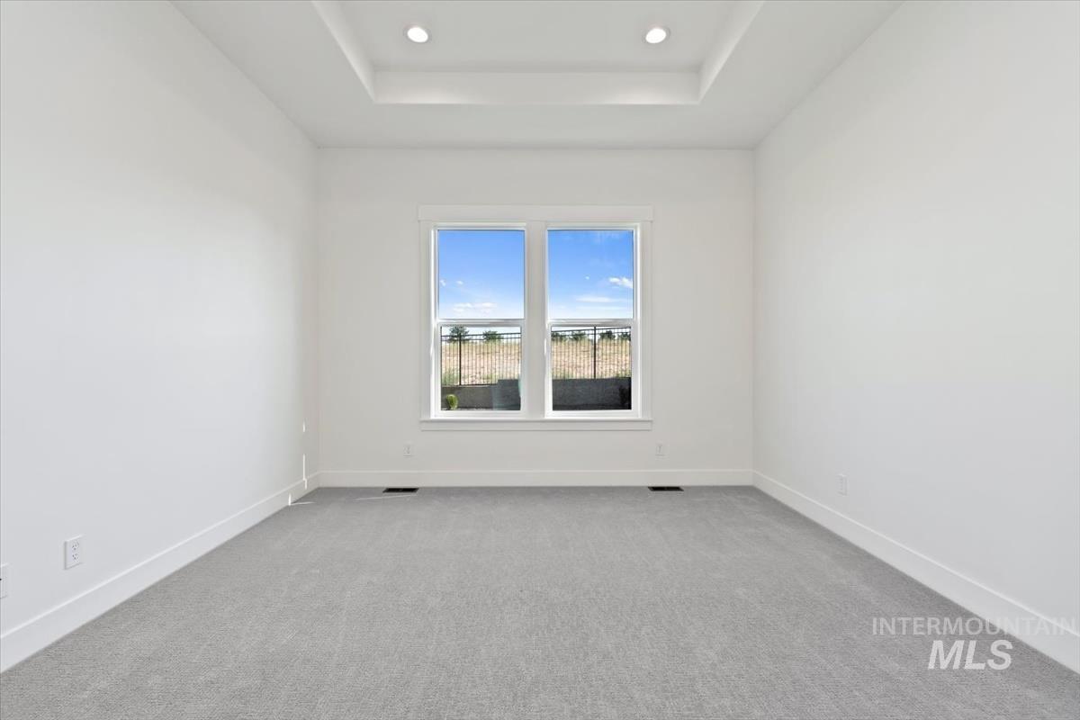 10869 W Barnbougle ln, Kuna, Idaho 83634-0000, 3 Bedrooms, 2 Bathrooms, Residential For Sale, Price $624,880,MLS 98971838