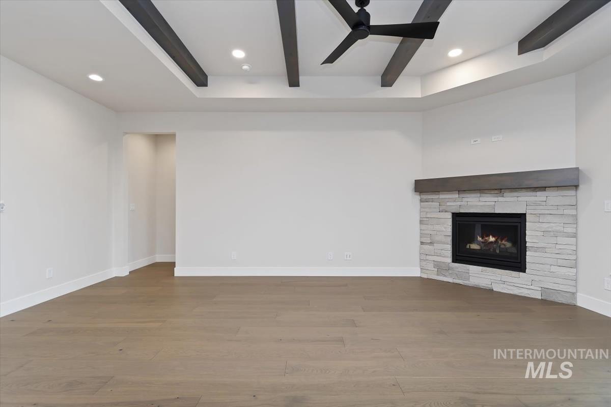 10869 W Barnbougle ln, Kuna, Idaho 83634-0000, 4 Bedrooms, 2 Bathrooms, Residential For Sale, Price $624,880,MLS 98971838