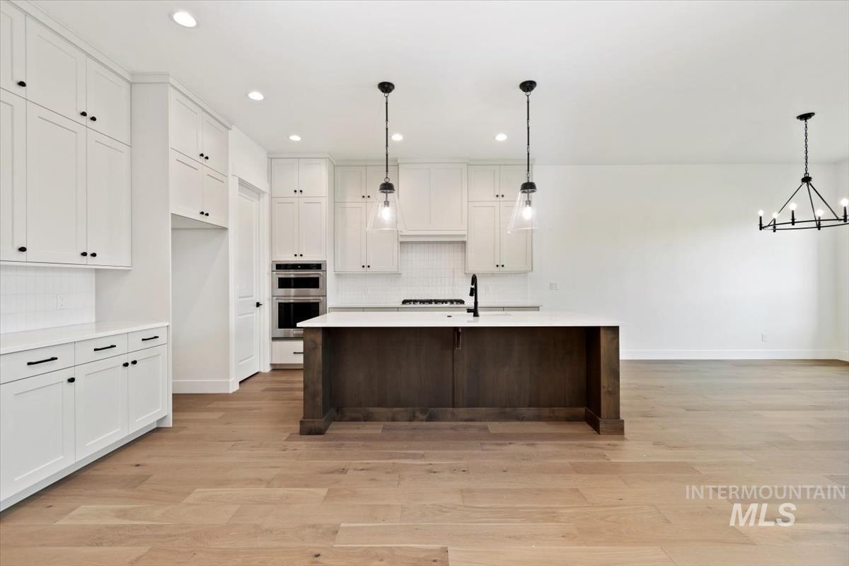 10869 W Barnbougle ln, Kuna, Idaho 83634-0000, 3 Bedrooms, 2 Bathrooms, Residential For Sale, Price $624,880,MLS 98971838