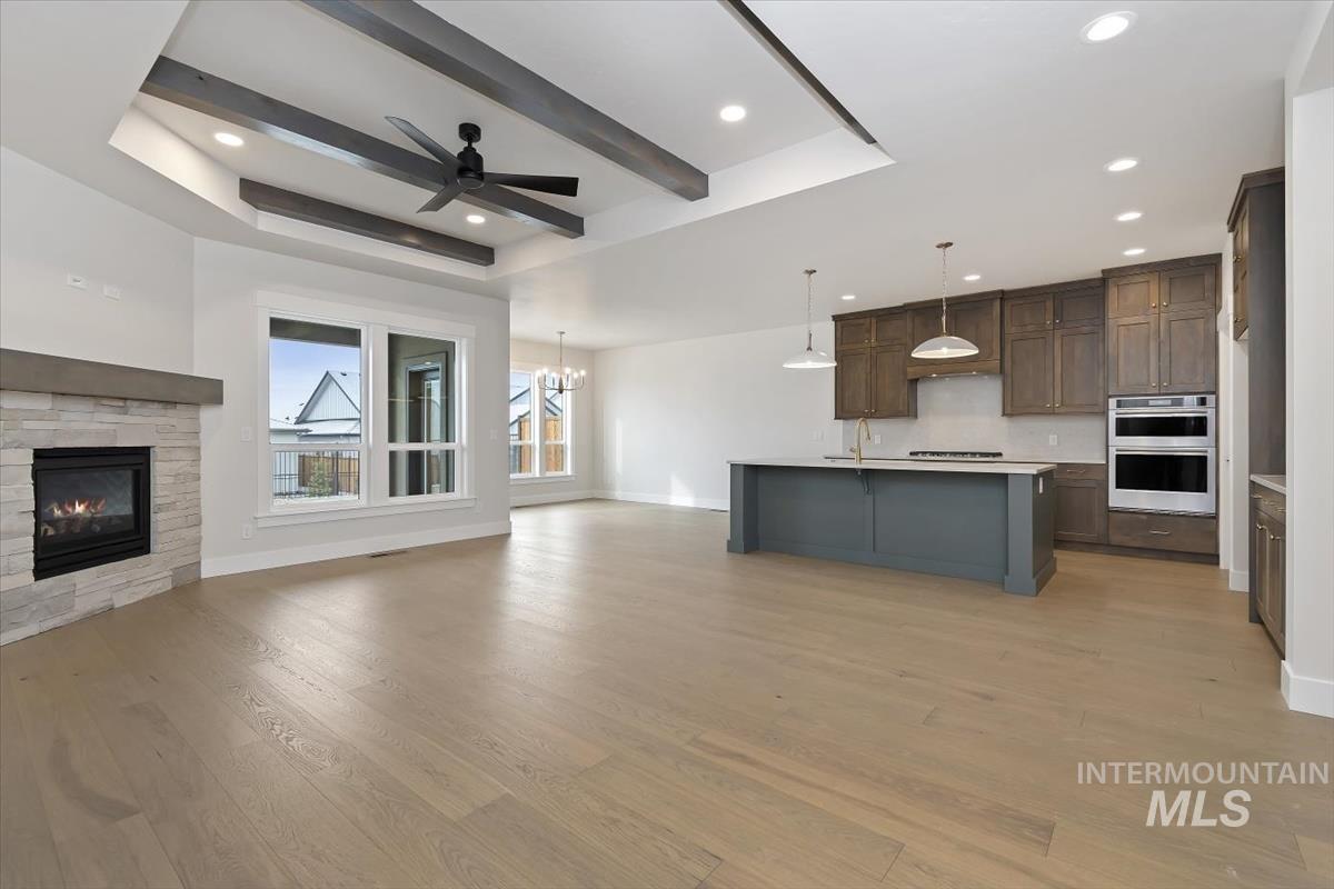 10869 W Barnbougle ln, Kuna, Idaho 83634-0000, 4 Bedrooms, 2 Bathrooms, Residential For Sale, Price $624,880,MLS 98971838