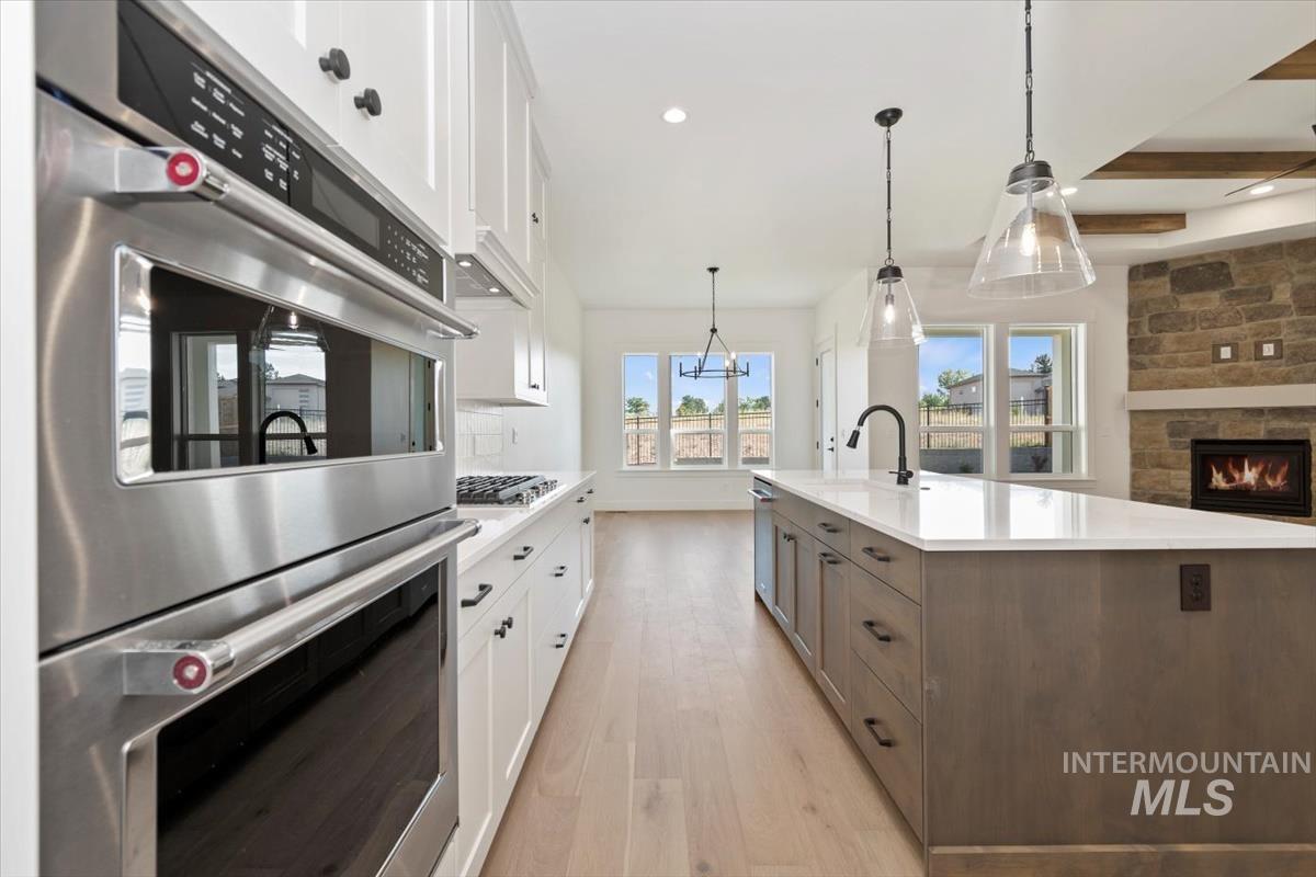 10869 W Barnbougle ln, Kuna, Idaho 83634-0000, 3 Bedrooms, 2 Bathrooms, Residential For Sale, Price $624,880,MLS 98971838