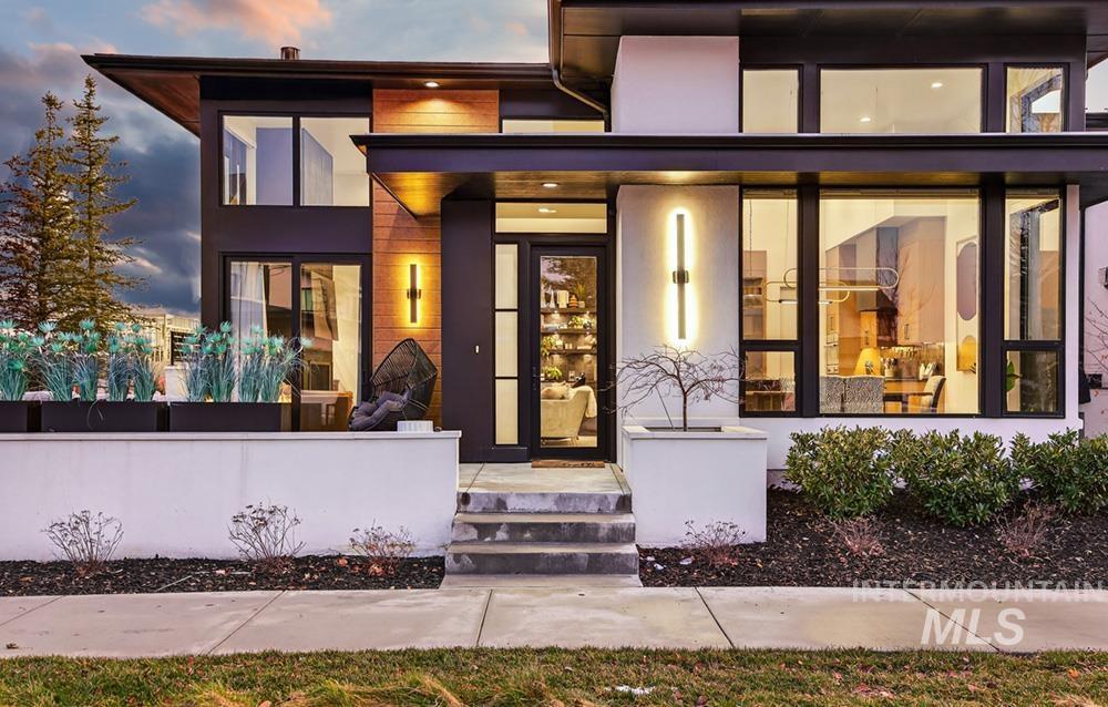 2142 E Granite Cove Ln, Eagle, Idaho 83616, 3 Bedrooms, 2 Bathrooms, Residential For Sale, Price $948,000,MLS 98971842