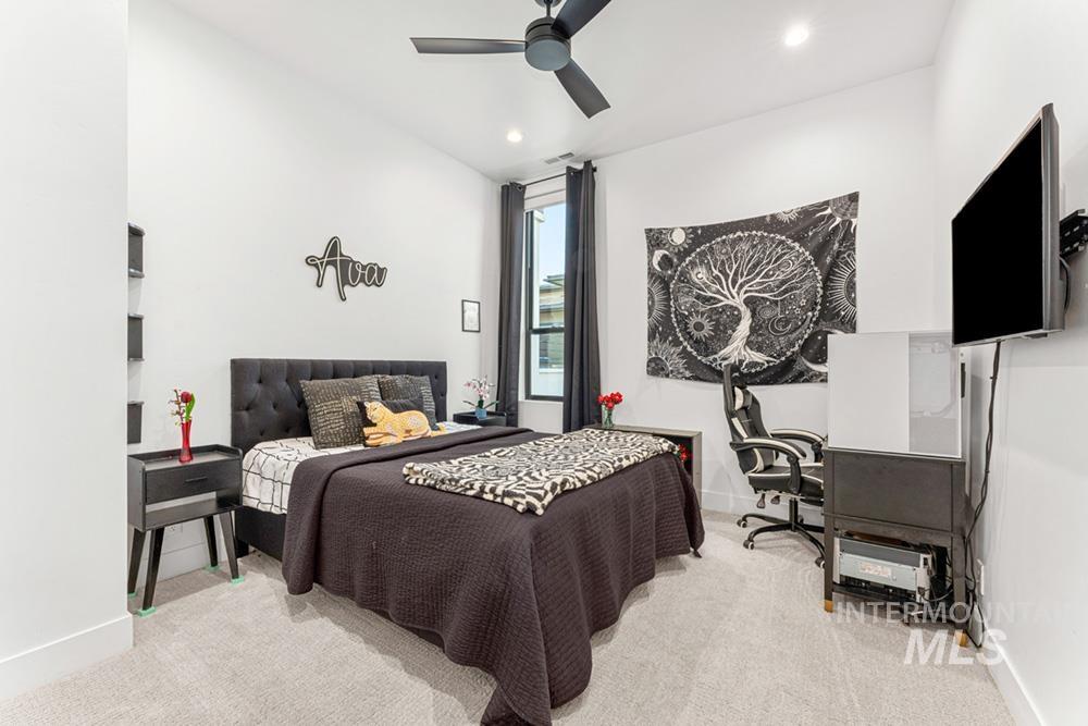 2142 E Granite Cove Ln, Eagle, Idaho 83616, 3 Bedrooms, 2 Bathrooms, Residential For Sale, Price $948,000,MLS 98971842