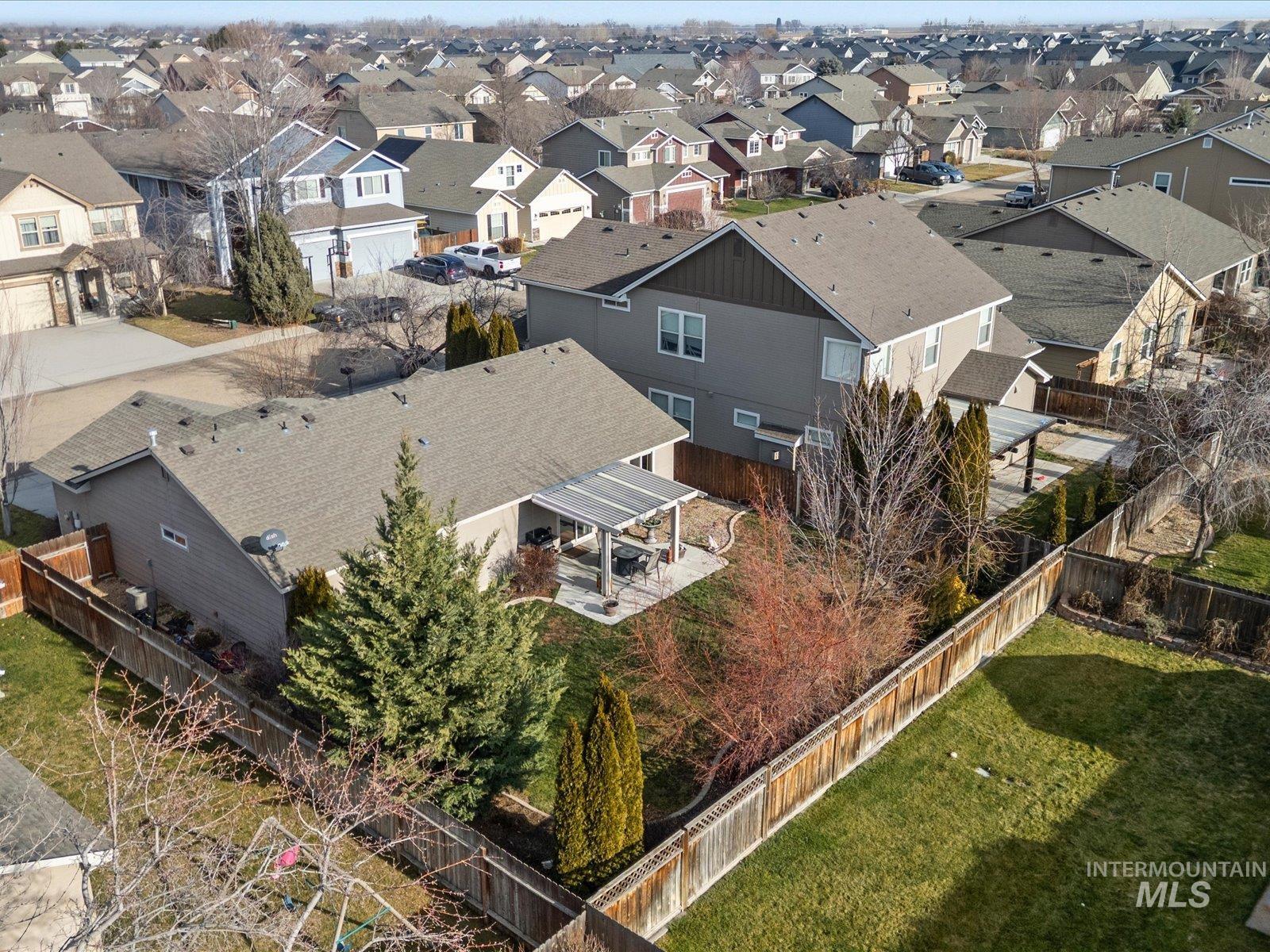 10651 Pipevine Dr., Nampa, Idaho 83687, 3 Bedrooms, 2 Bathrooms, Residential For Sale, Price $365,000,MLS 98971845