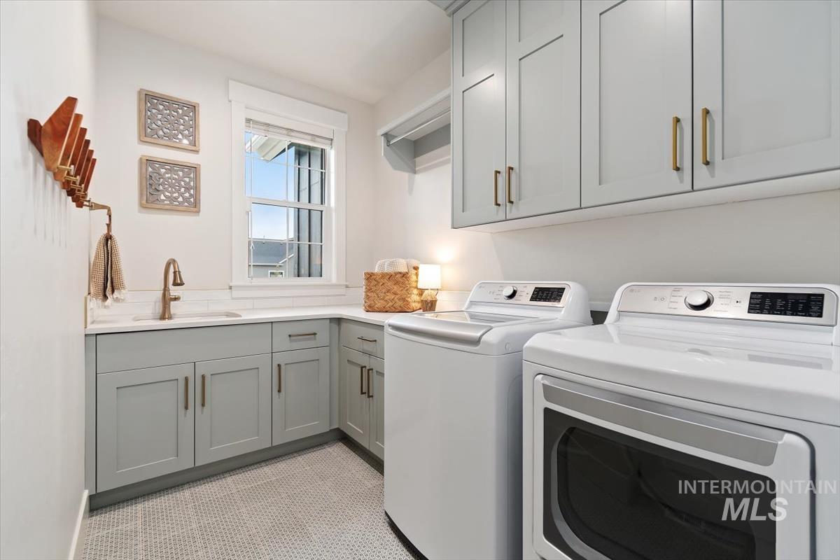 2500 N Annadale Ave, Eagle, Idaho 83616-2315, 4 Bedrooms, 3.5 Bathrooms, Residential For Sale, Price $1,149,000,MLS 98971848