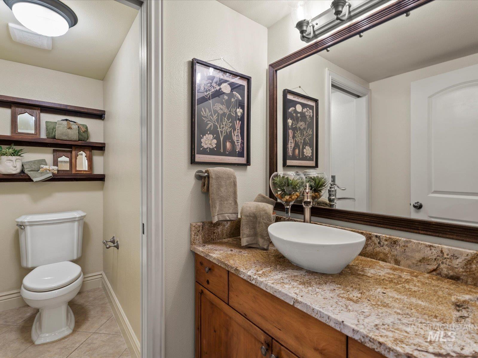 76 S Grandean Way, Eagle, Idaho 83616, 3 Bedrooms, 2.5 Bathrooms, Residential For Sale, Price $579,900,MLS 98971849