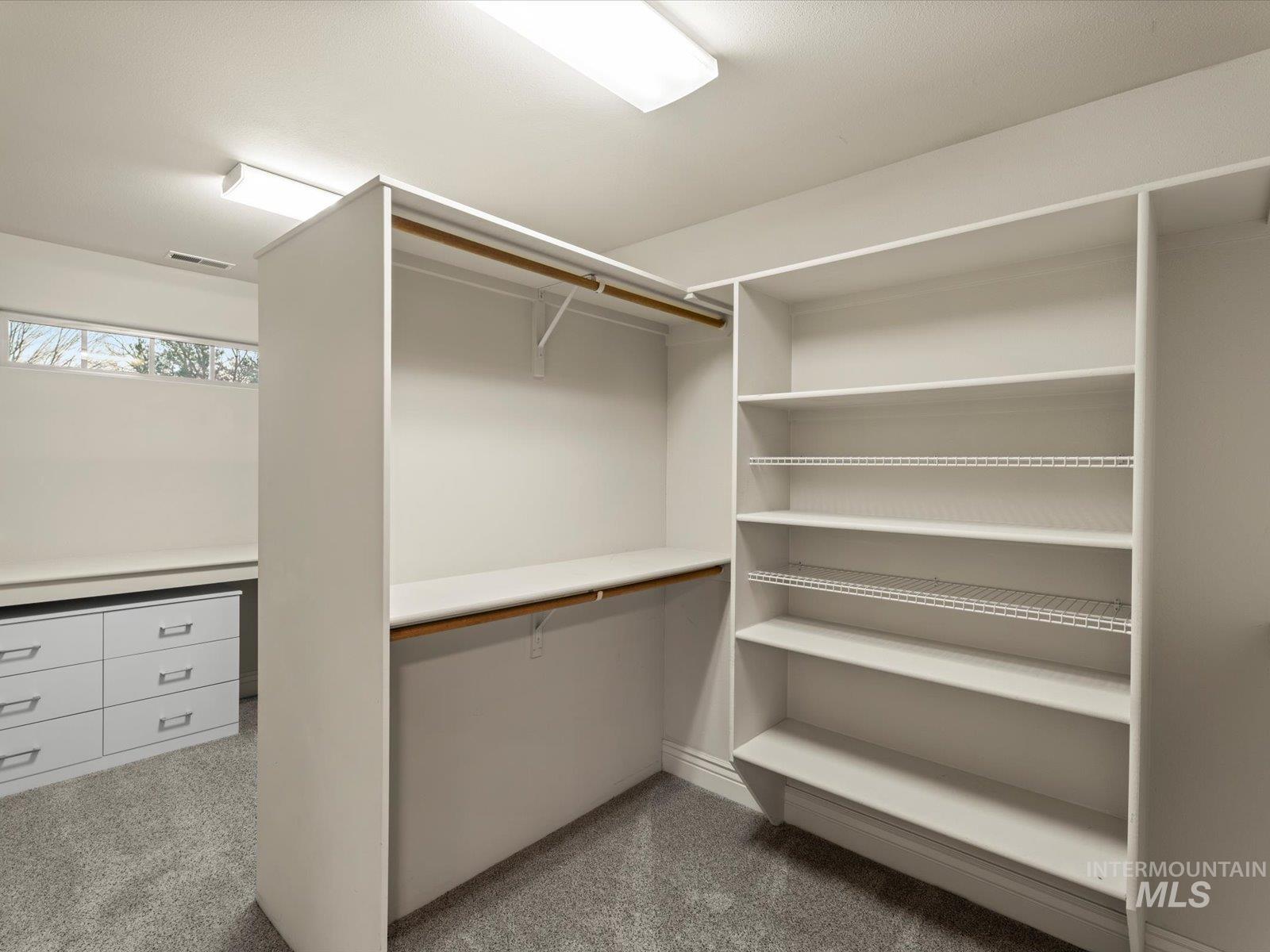 76 S Grandean Way, Eagle, Idaho 83616, 3 Bedrooms, 2.5 Bathrooms, Residential For Sale, Price $579,900,MLS 98971849