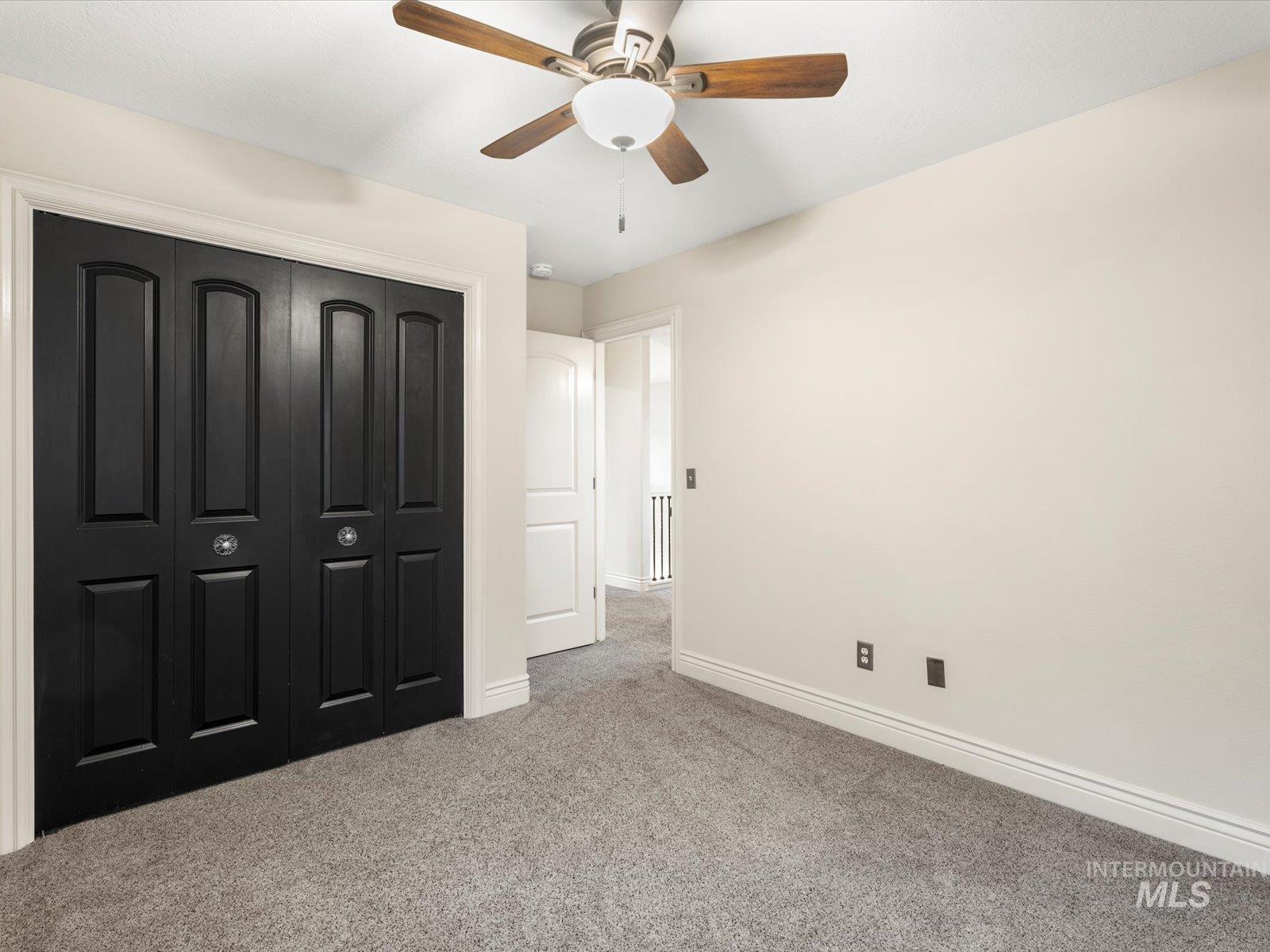 76 S Grandean Way, Eagle, Idaho 83616, 3 Bedrooms, 2.5 Bathrooms, Residential For Sale, Price $579,900,MLS 98971849