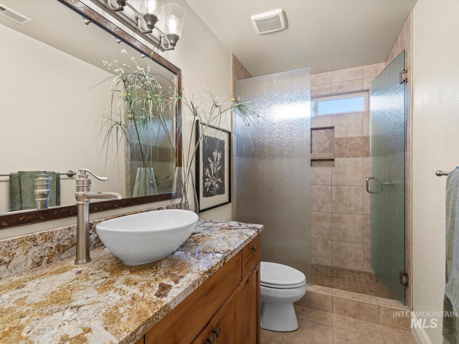 76 S Grandean Way, Eagle, Idaho 83616, 3 Bedrooms, 2.5 Bathrooms, Residential For Sale, Price $579,900,MLS 98971849