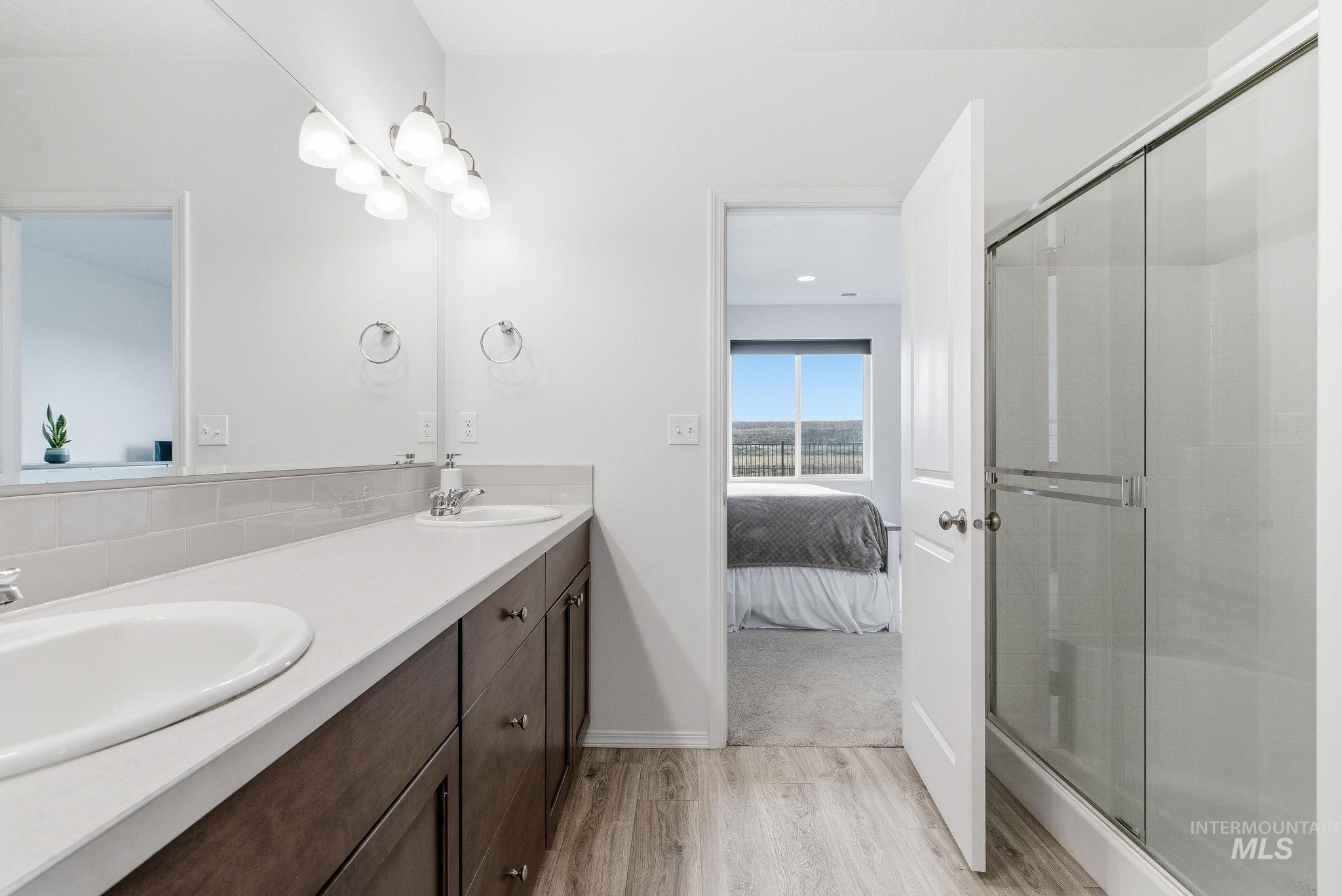 14627 Gresham, Caldwell, Idaho 83607, 3 Bedrooms, 2 Bathrooms, Residential For Sale, Price $395,000,MLS 98971850