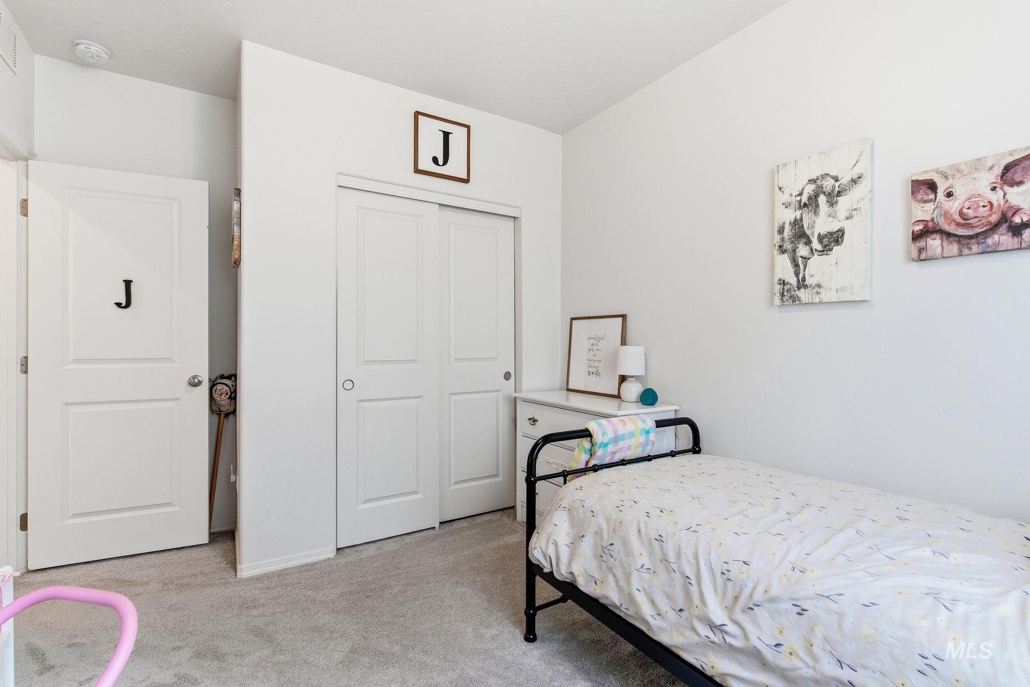 14627 Gresham, Caldwell, Idaho 83607, 3 Bedrooms, 2 Bathrooms, Residential For Sale, Price $395,000,MLS 98971850