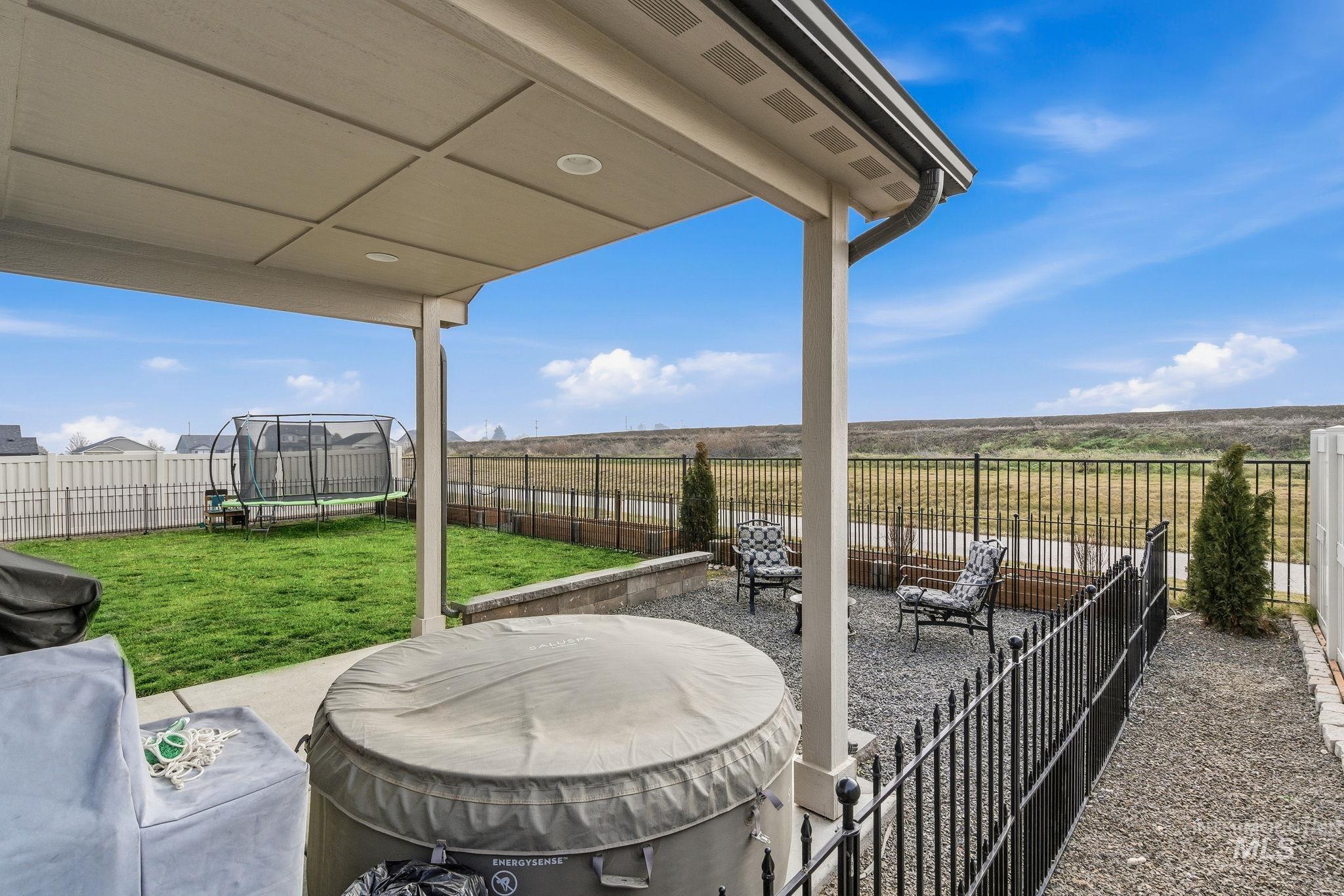 14627 Gresham, Caldwell, Idaho 83607, 3 Bedrooms, 2 Bathrooms, Residential For Sale, Price $395,000,MLS 98971850