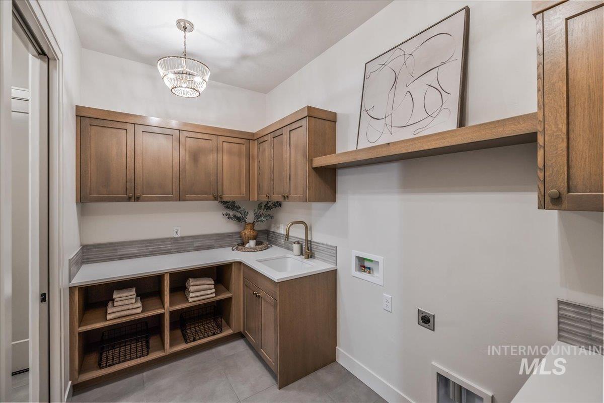 13327 Prominence Ridge Ln, Caldwell, Idaho 83607, 4 Bedrooms, 4.5 Bathrooms, Residential For Sale, Price $1,675,000,MLS 98971851