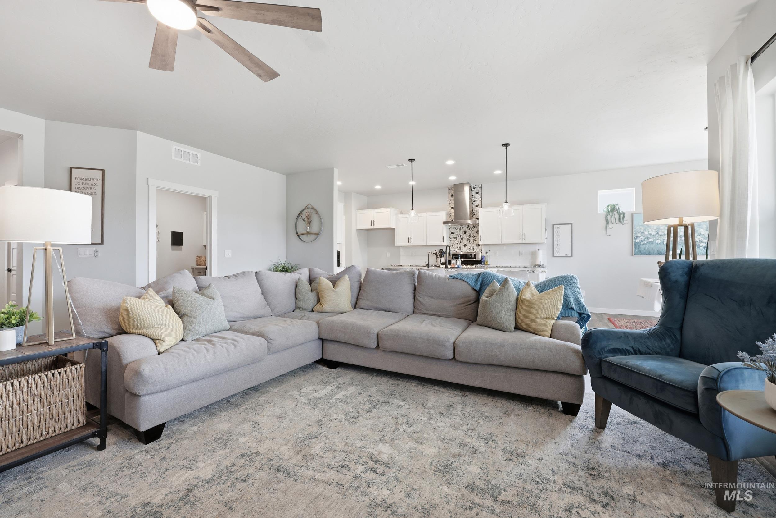 8369 E Sunray Dr, Nampa, Idaho 83687, 3 Bedrooms, 2 Bathrooms, Residential For Sale, Price $559,900,MLS 98971854