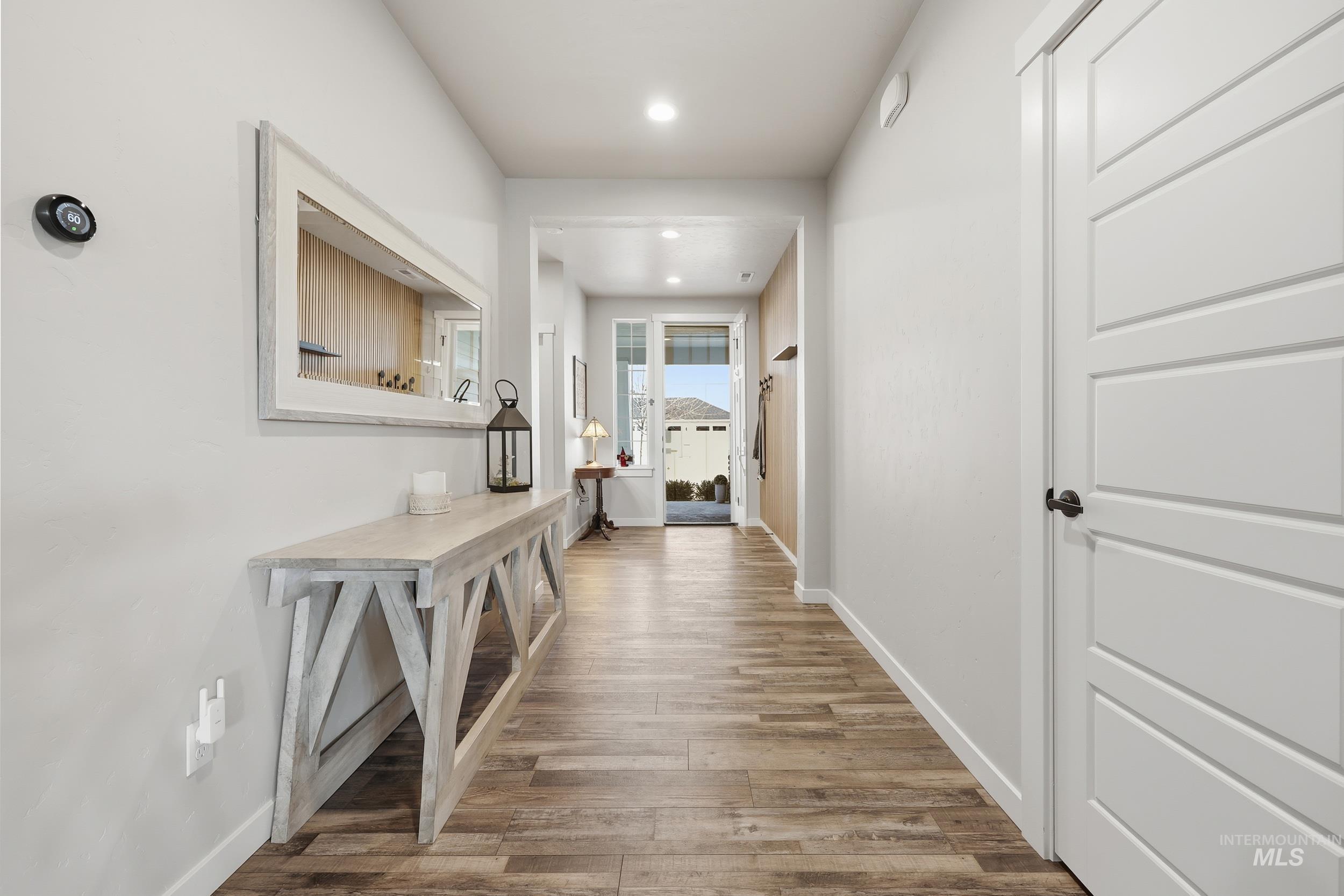 8369 E Sunray Dr, Nampa, Idaho 83687, 3 Bedrooms, 2 Bathrooms, Residential For Sale, Price $559,900,MLS 98971854