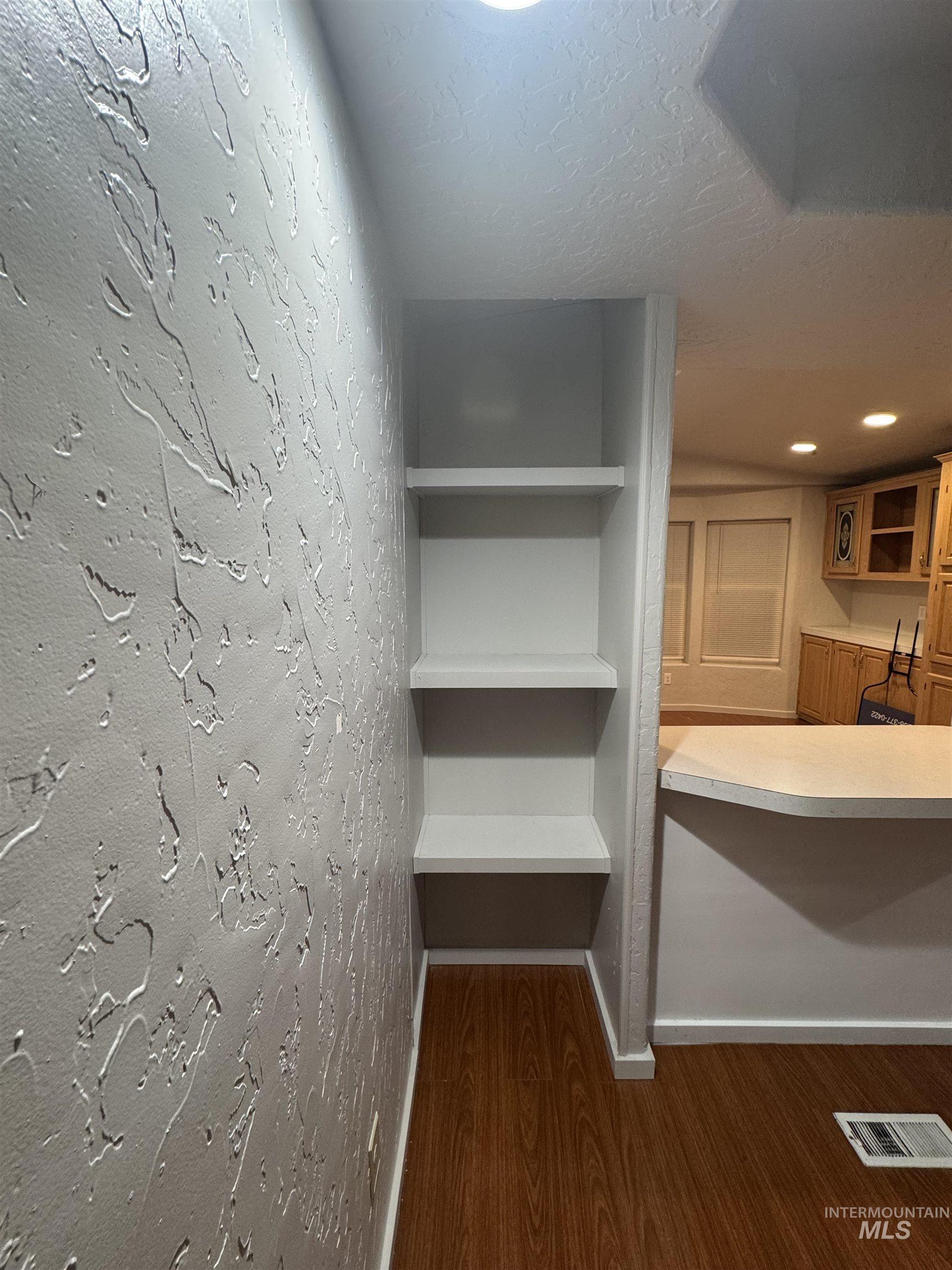 107 Lancelot Ct., Caldwell, Idaho 83605, 2 Bedrooms, 1 Bathroom, Residential For Sale, Price $80,000,MLS 98971856