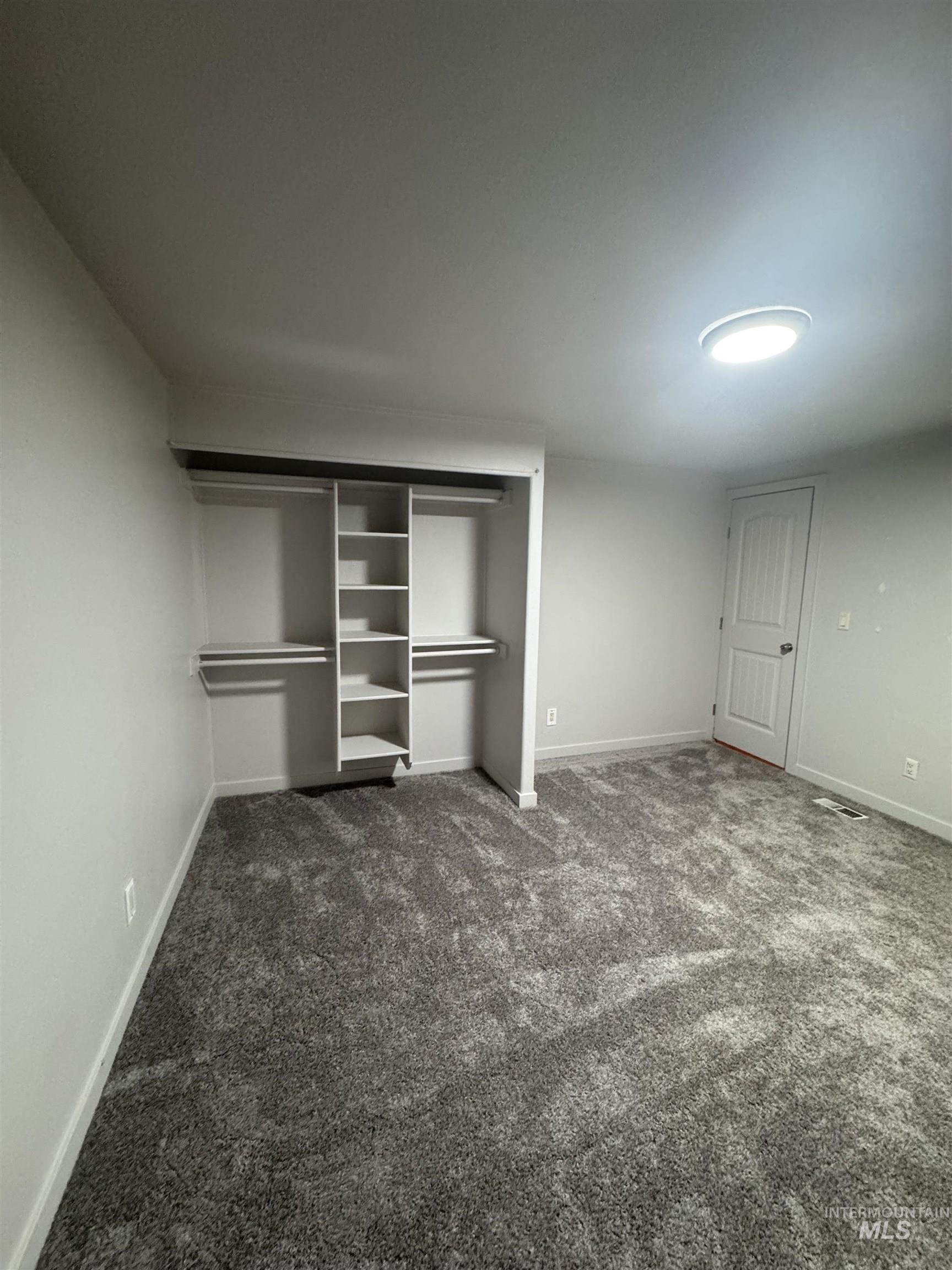 107 Lancelot Ct., Caldwell, Idaho 83605, 2 Bedrooms, 1 Bathroom, Residential For Sale, Price $80,000,MLS 98971856