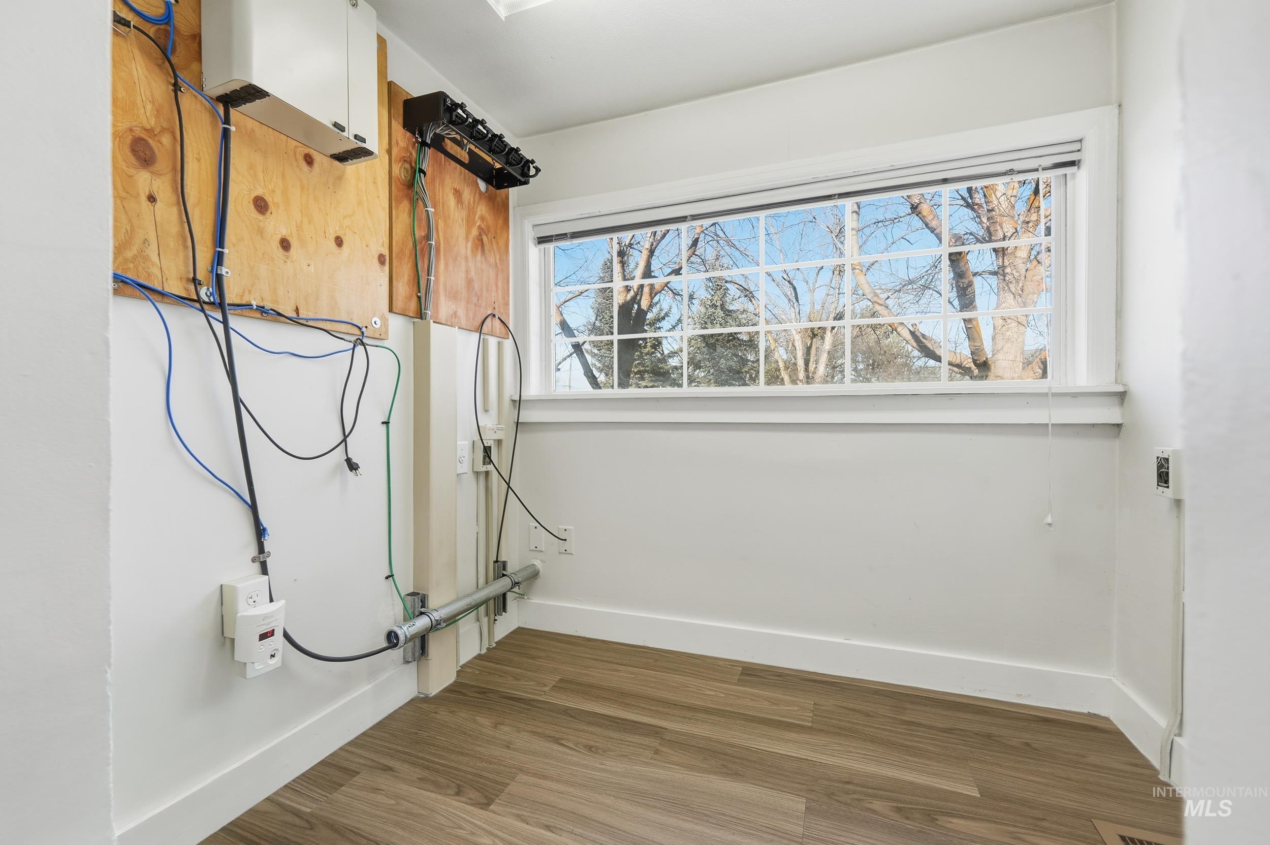 172 E Boise Avenue, Boise, Idaho 83706, Business/Commercial For Sale, Price $589,950,MLS 98971860