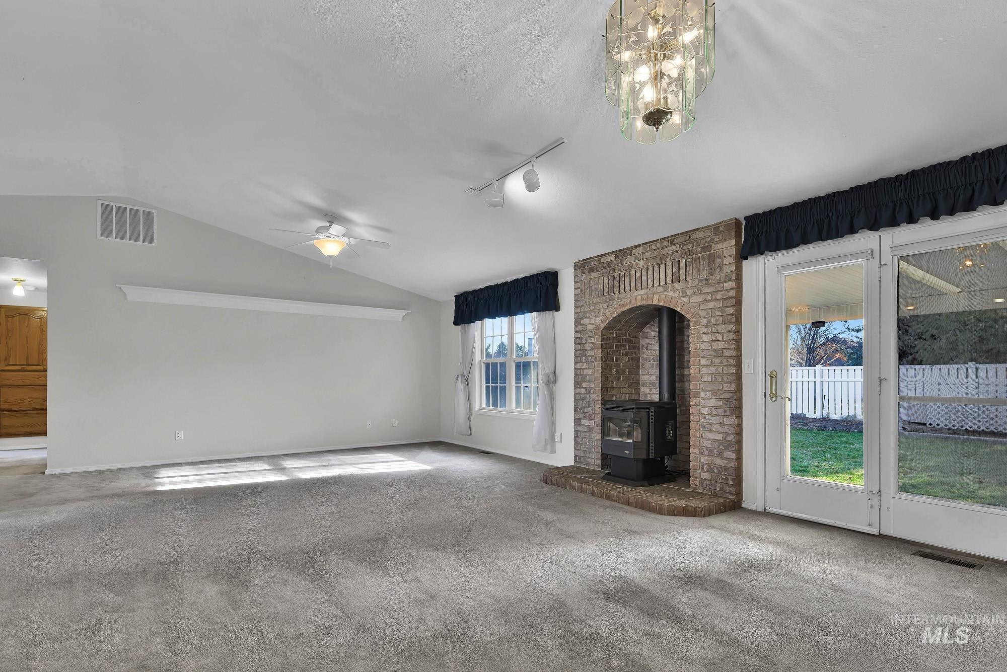 613 W Bridger Ave, Nampa, Idaho 83651, 4 Bedrooms, 2.5 Bathrooms, Residential For Sale, Price $429,900,MLS 98971862