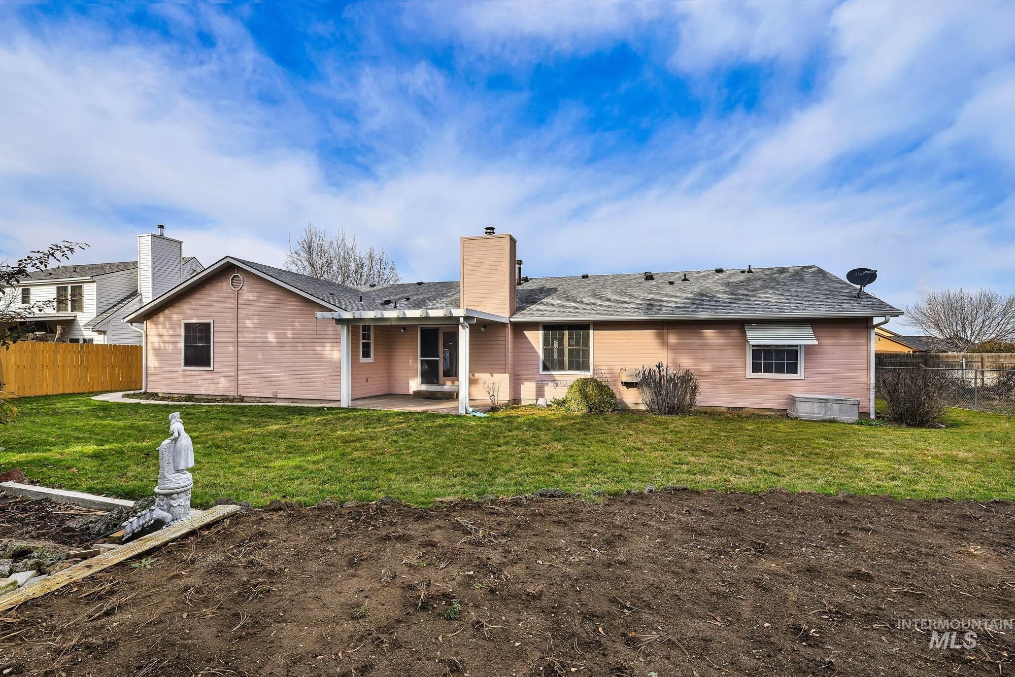 613 W Bridger Ave, Nampa, Idaho 83651, 4 Bedrooms, 2.5 Bathrooms, Residential For Sale, Price $429,900,MLS 98971862