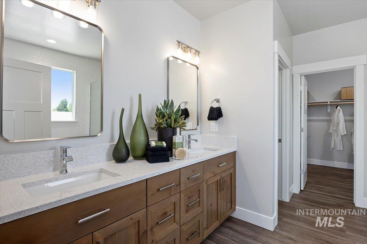 352 Maxine Lane West, Kimberly, Idaho 83341, 4 Bedrooms, 3.5 Bathrooms, Residential For Sale, Price $695,900,MLS 98971863