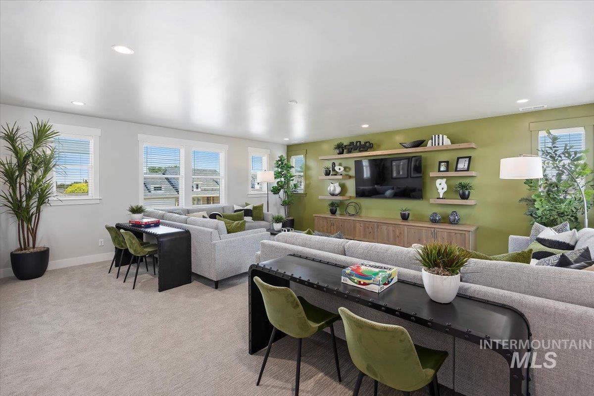 352 Maxine Lane West, Kimberly, Idaho 83341, 4 Bedrooms, 3.5 Bathrooms, Residential For Sale, Price $695,900,MLS 98971863