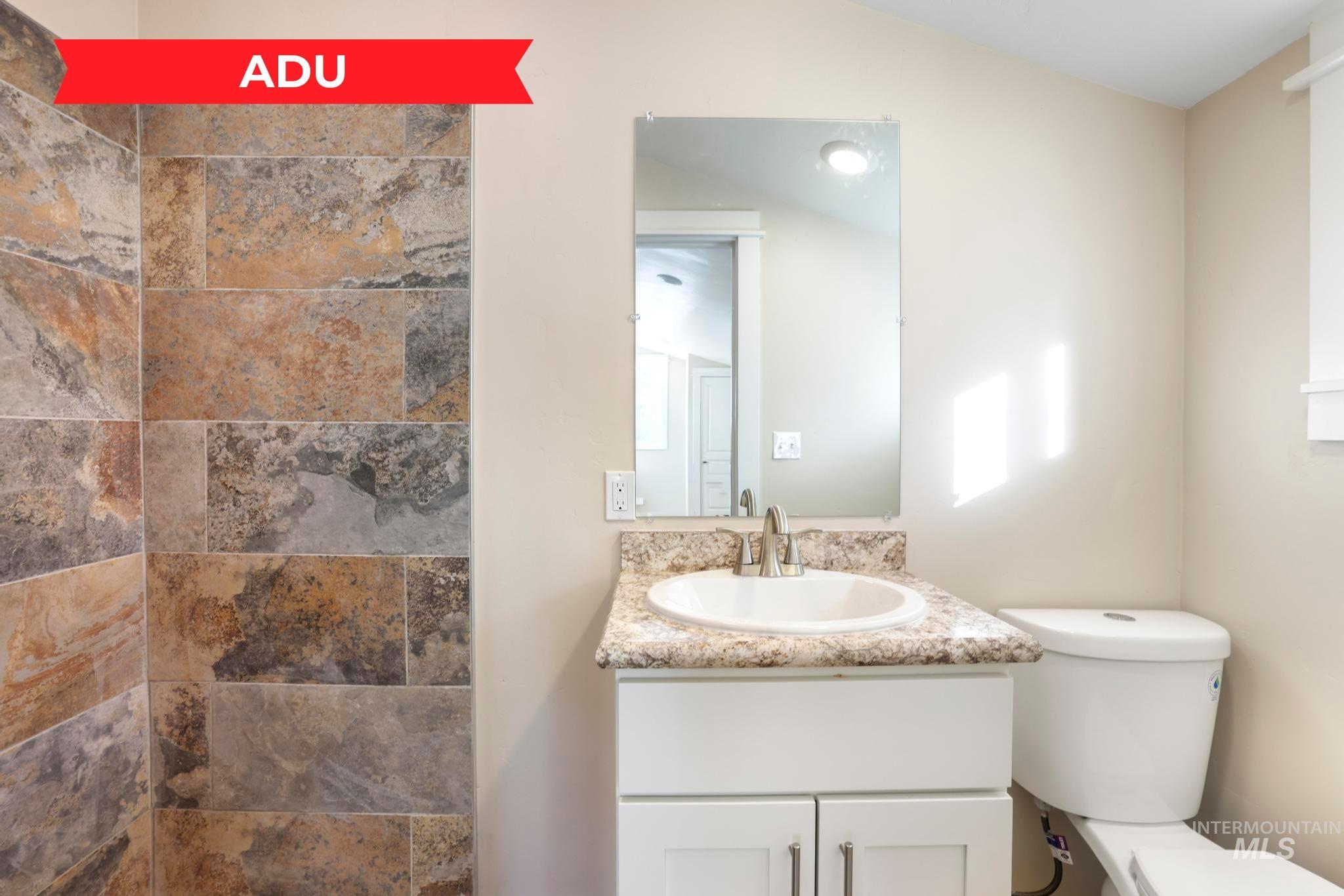 742 Grant, Twin Falls, Idaho 83301, 3 Bedrooms, 1 Bathroom, Residential For Sale, Price $310,000,MLS 98971864