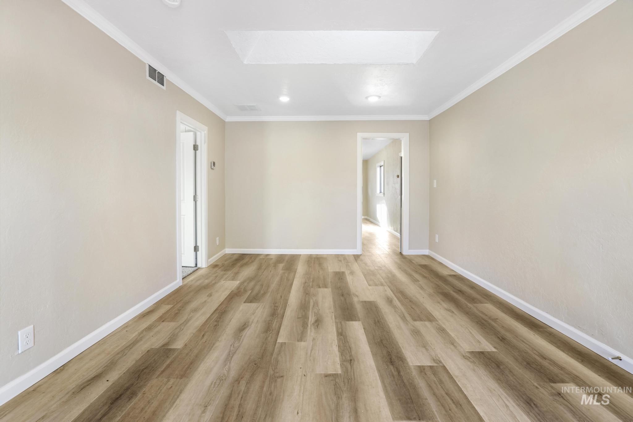 742 Grant, Twin Falls, Idaho 83301, 3 Bedrooms, 1 Bathroom, Residential For Sale, Price $310,000,MLS 98971864