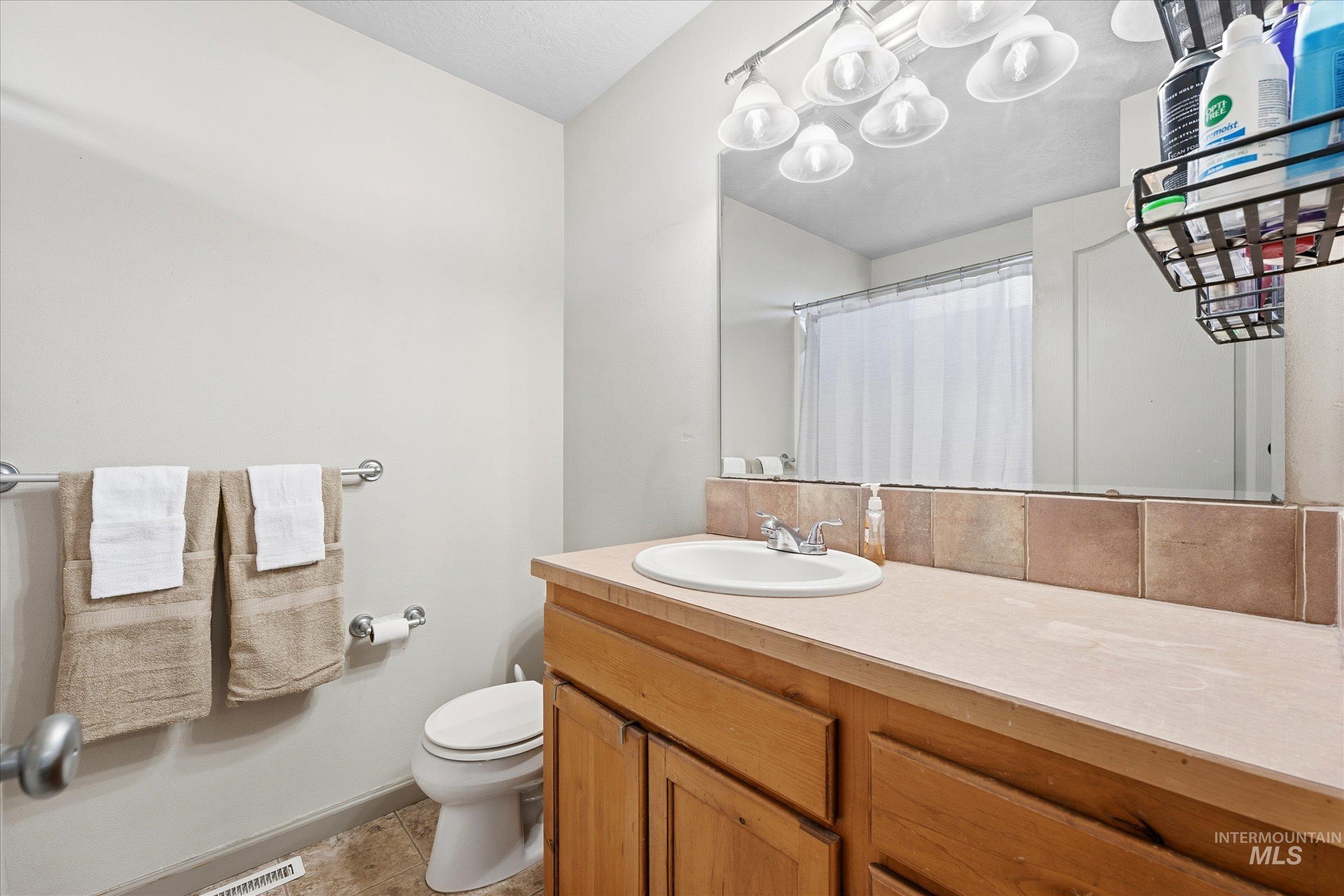 12582 W Auckland St., Boise, Idaho 83709-0000, 4 Bedrooms, 3 Bathrooms, Residential For Sale, Price $459,990,MLS 98971865