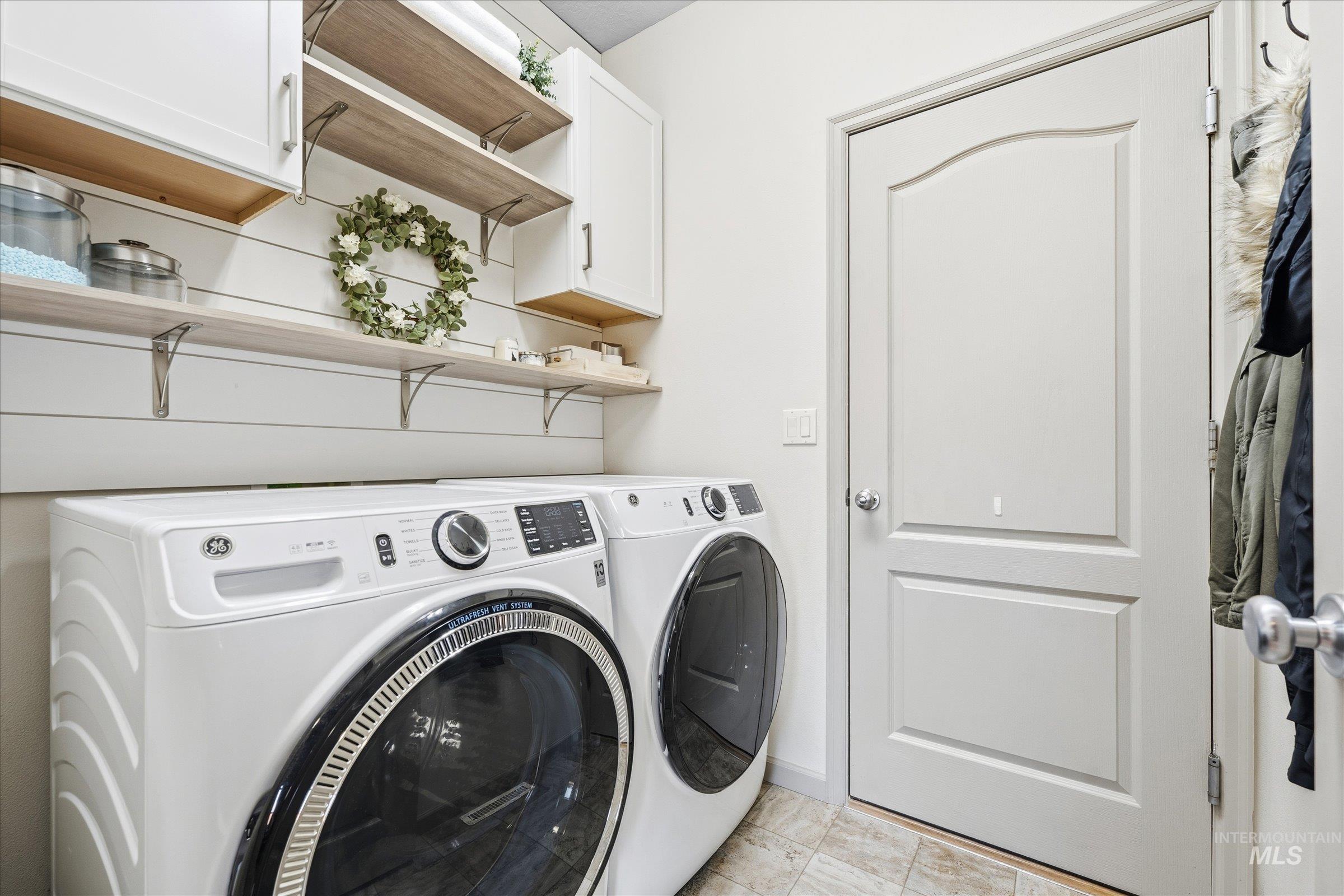 12582 W Auckland St., Boise, Idaho 83709-0000, 4 Bedrooms, 3 Bathrooms, Residential For Sale, Price $459,990,MLS 98971865