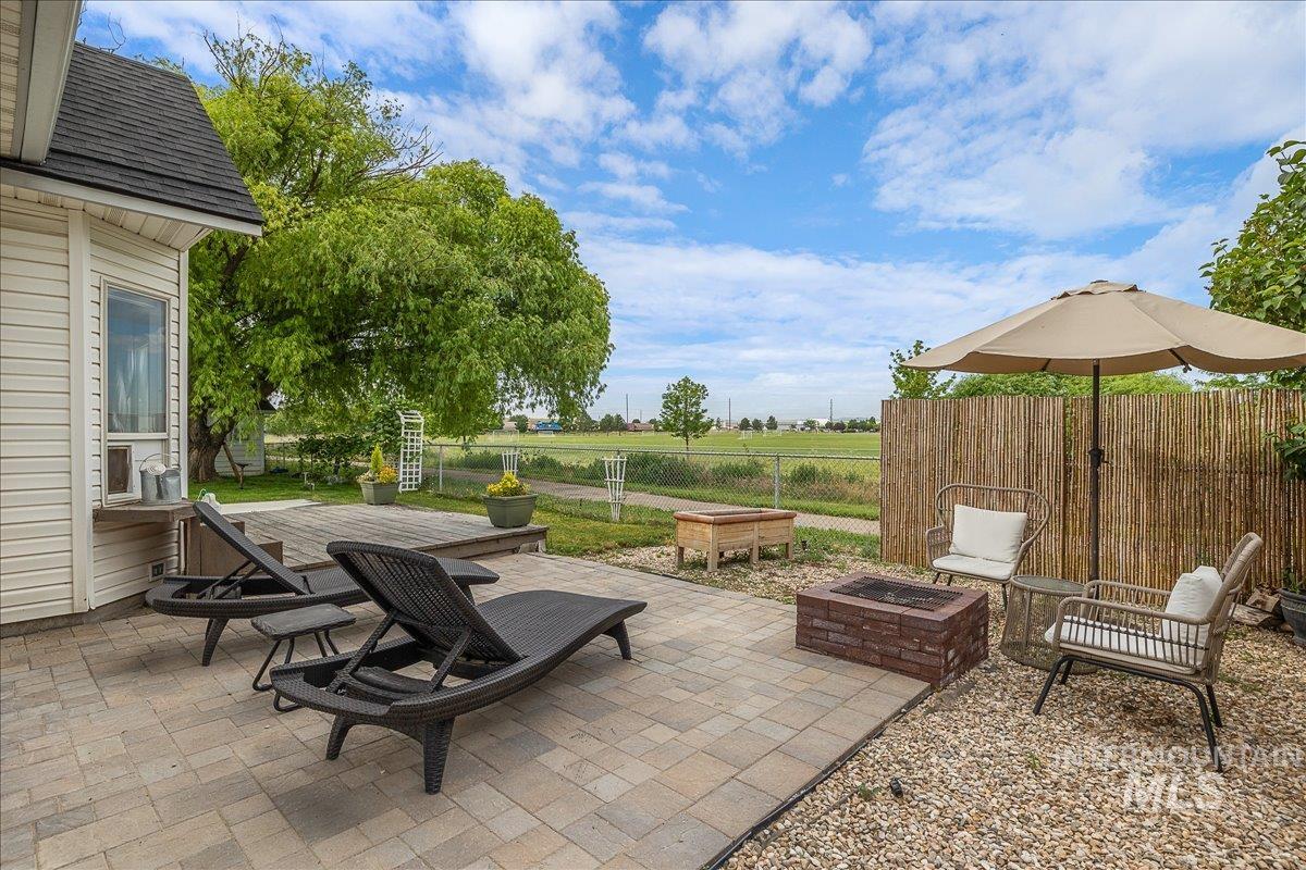 7451 Bay Meadows Drive, Nampa, Idaho 83687, 4 Bedrooms, 2.5 Bathrooms, Residential For Sale, Price $474,900,MLS 98971872