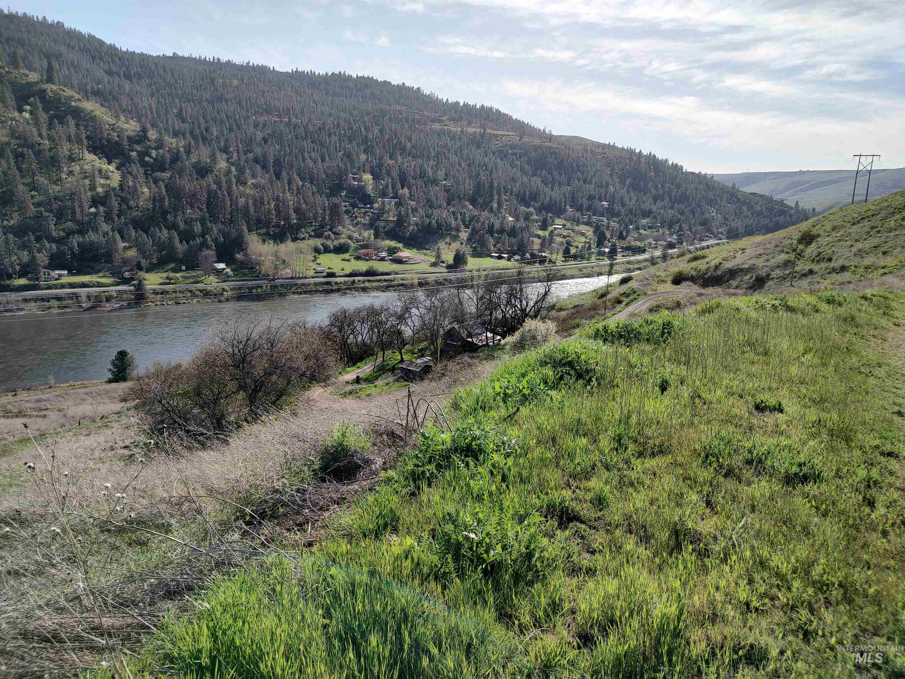 31803 Cherry Ranch Lane, Lenore, Idaho 83541-6028, 1 Bedroom, 1 Bathroom, Residential For Sale, Price $249,700,MLS 98971874