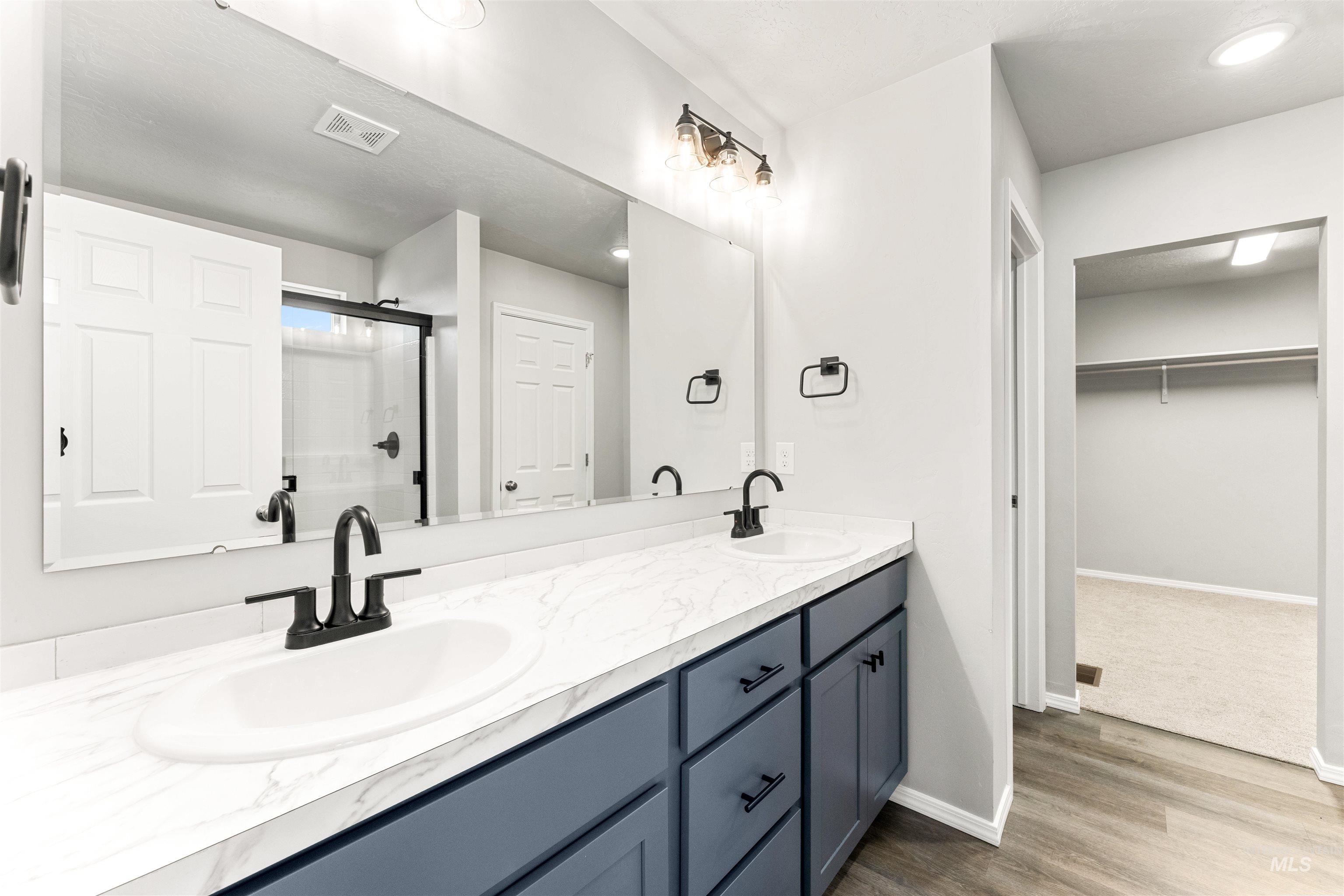 3985 E Jamestown Dr, Nampa, Idaho 83686, 4 Bedrooms, 2.5 Bathrooms, Residential For Sale, Price $508,000,MLS 98971875